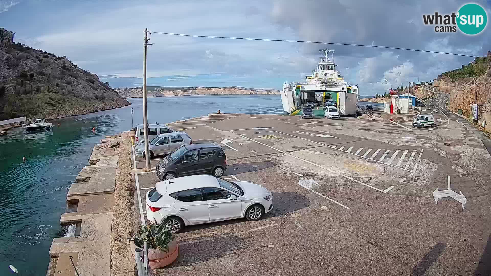 Webcam Prizna ferry port to Pag island