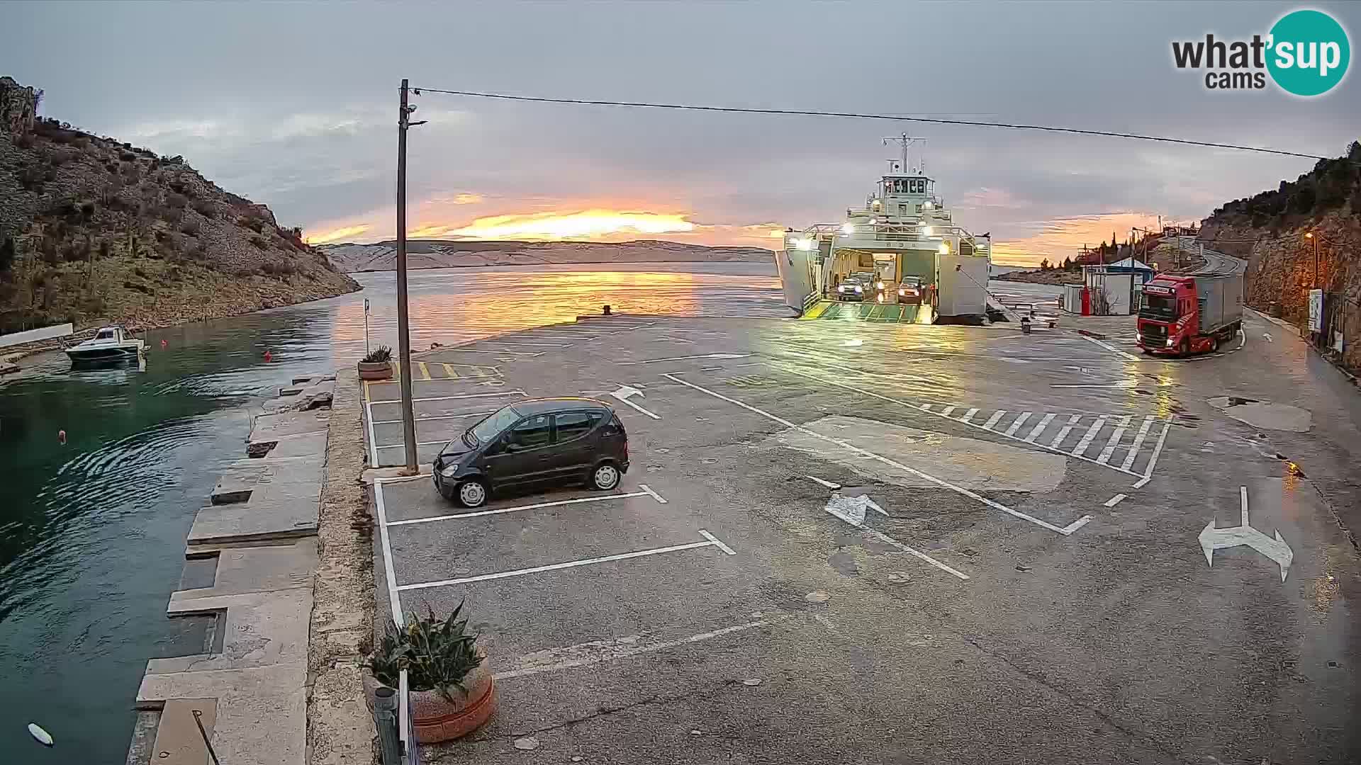 Webcam porto traghetti di Prizna – per l’isola di Pag
