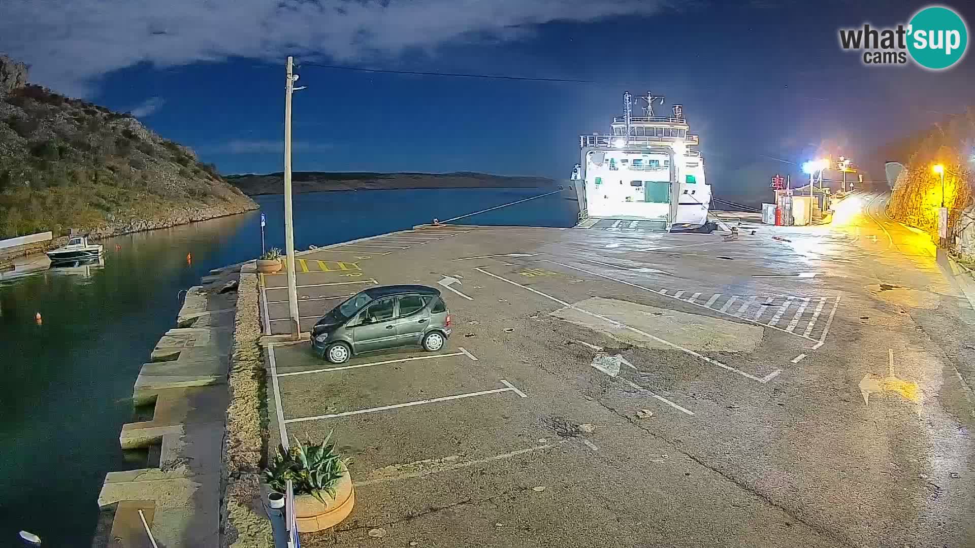 Webcam Prizna ferry port to Pag island