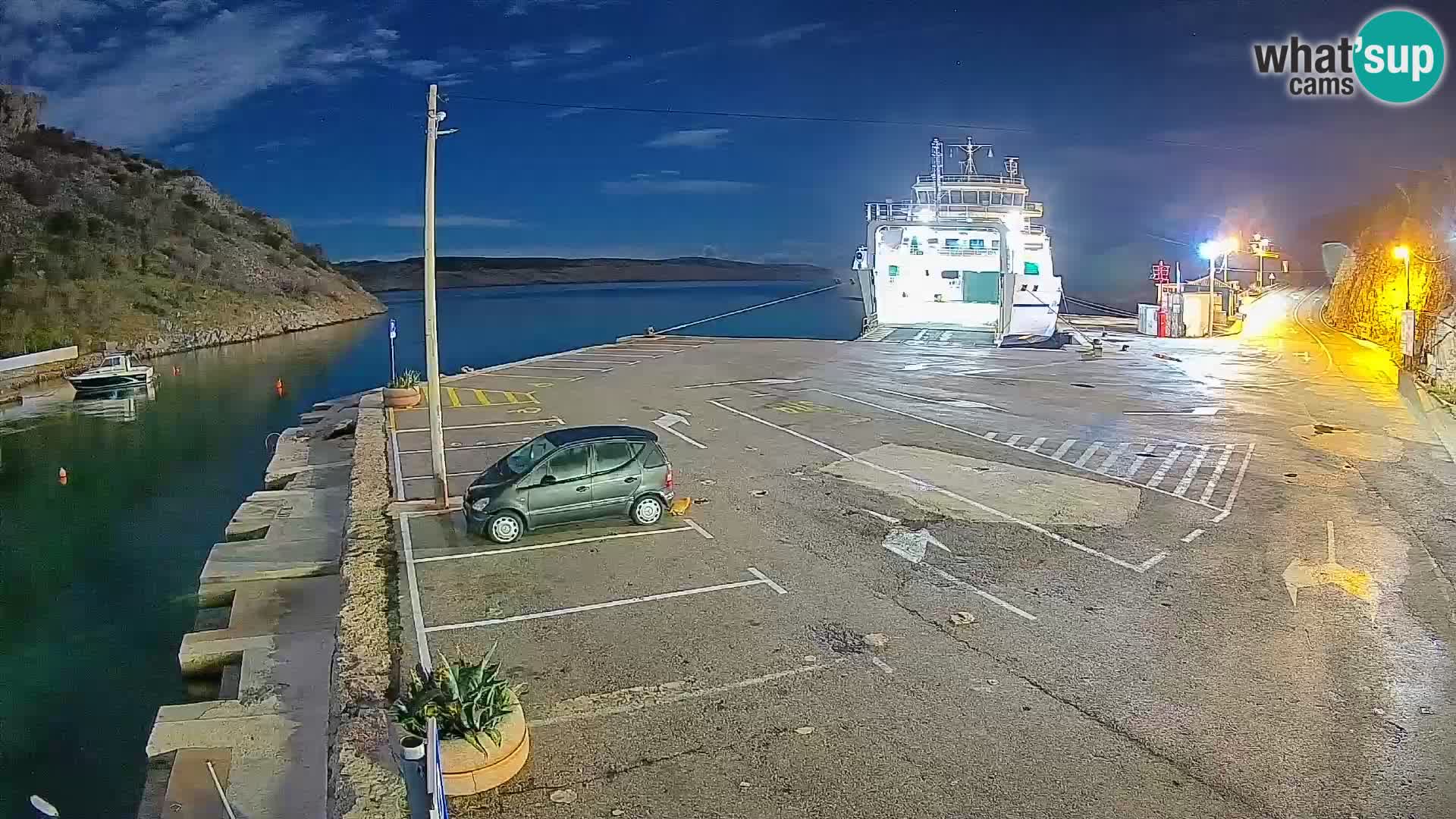 Webcam Prizna ferry port to Pag island