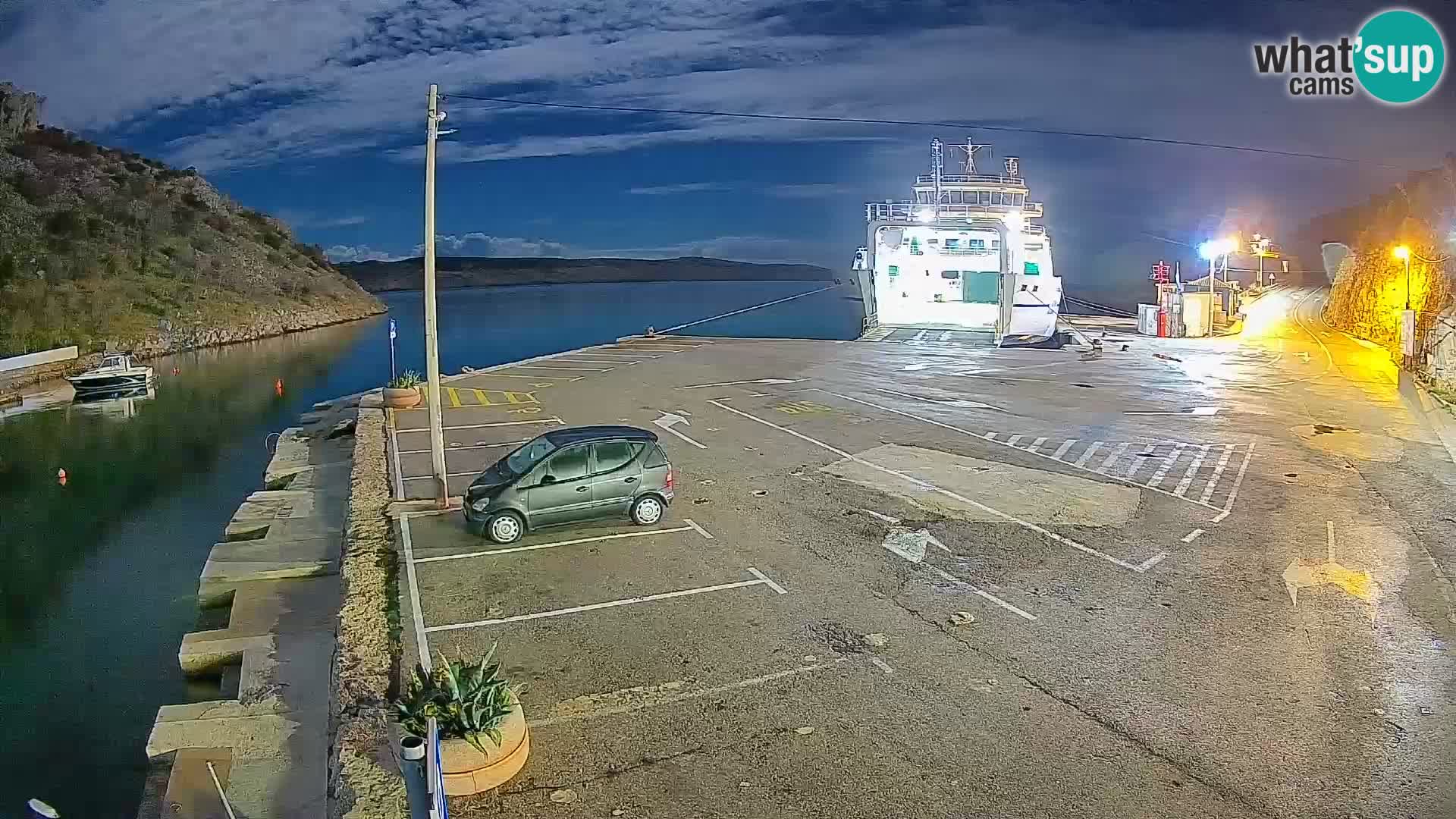 Webcam Prizna ferry port to Pag island