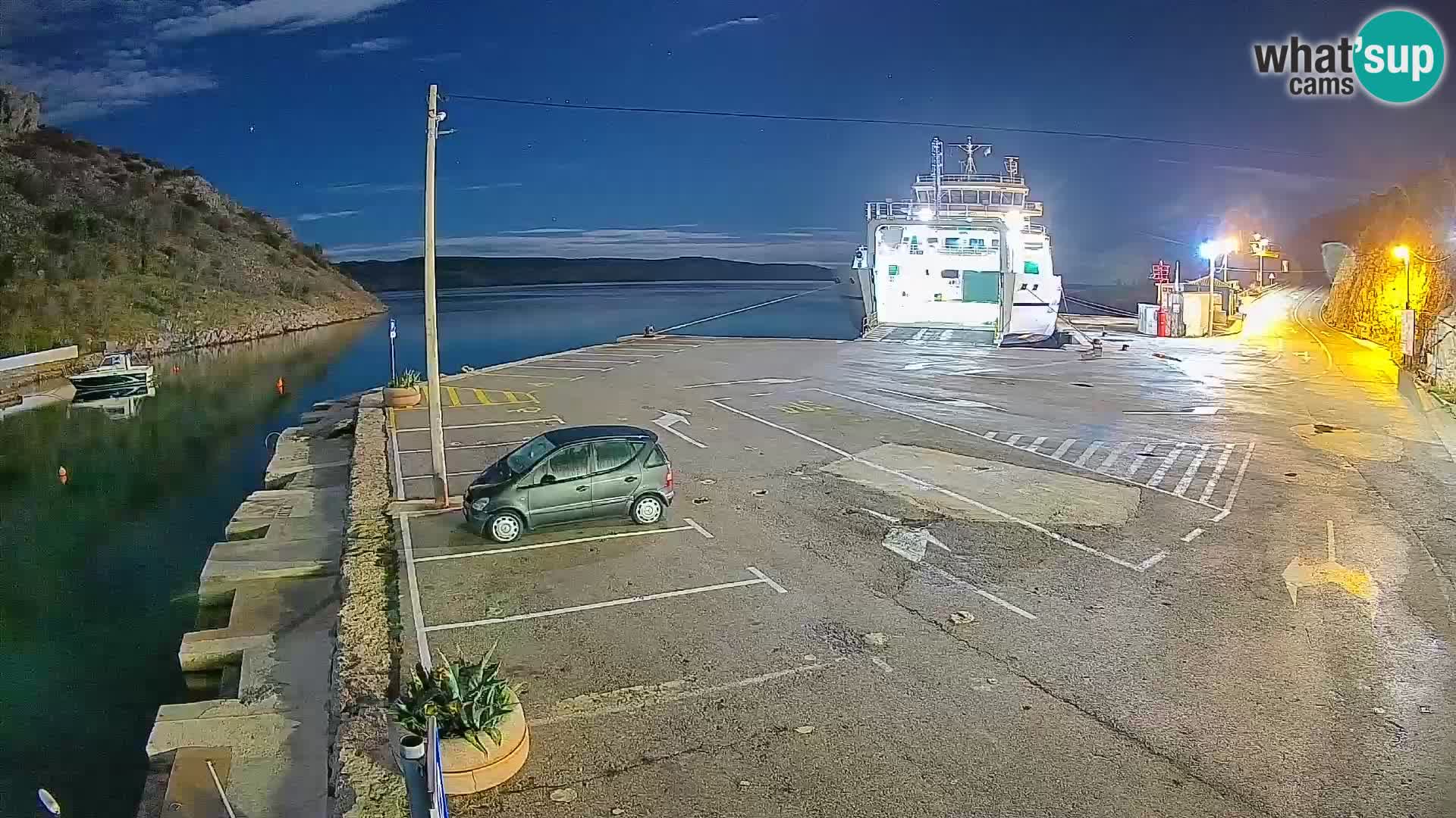 Webcam Prizna ferry port to Pag island