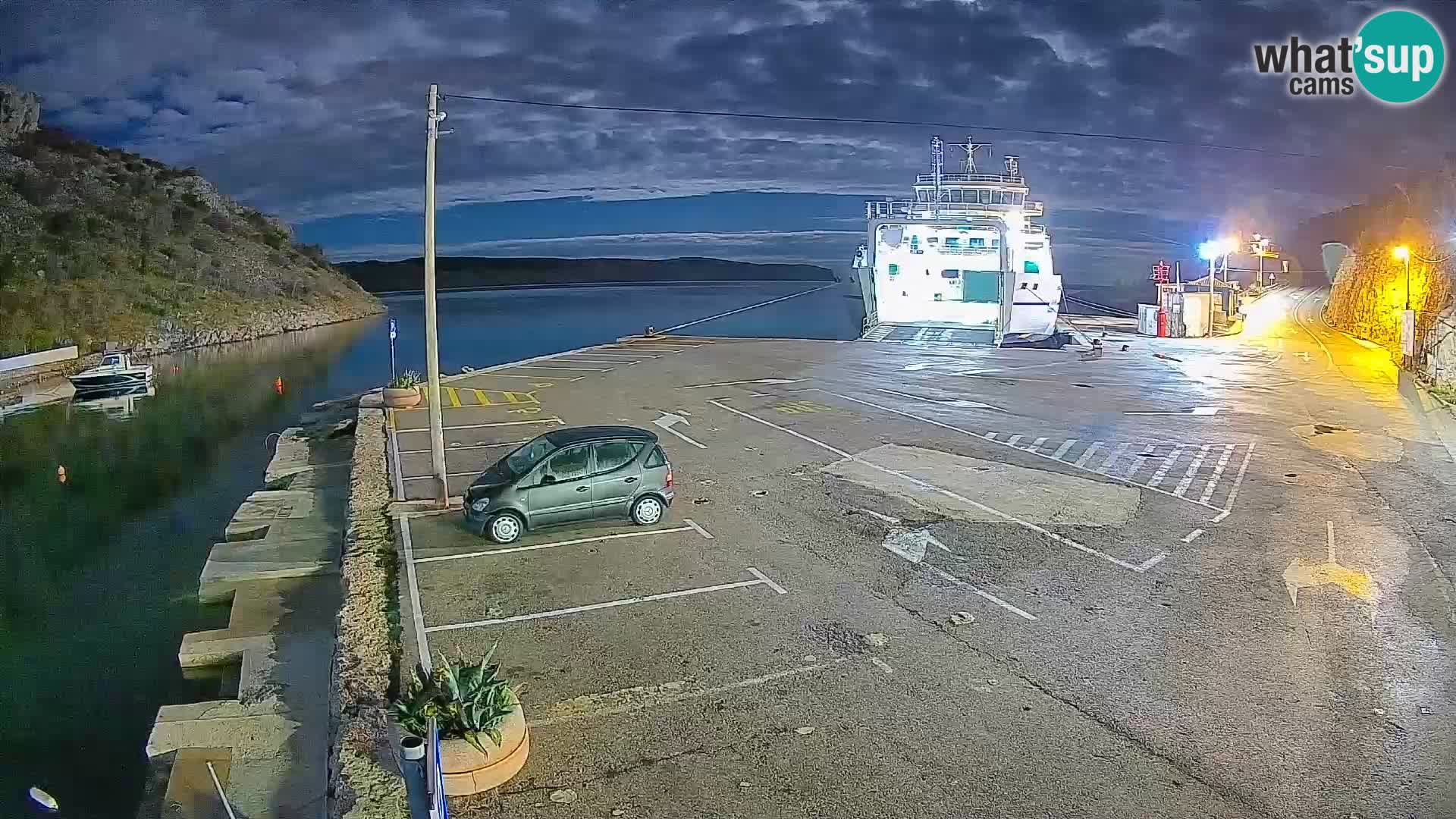 Webcam port de ferry de Prizna – vers l’île de Pag