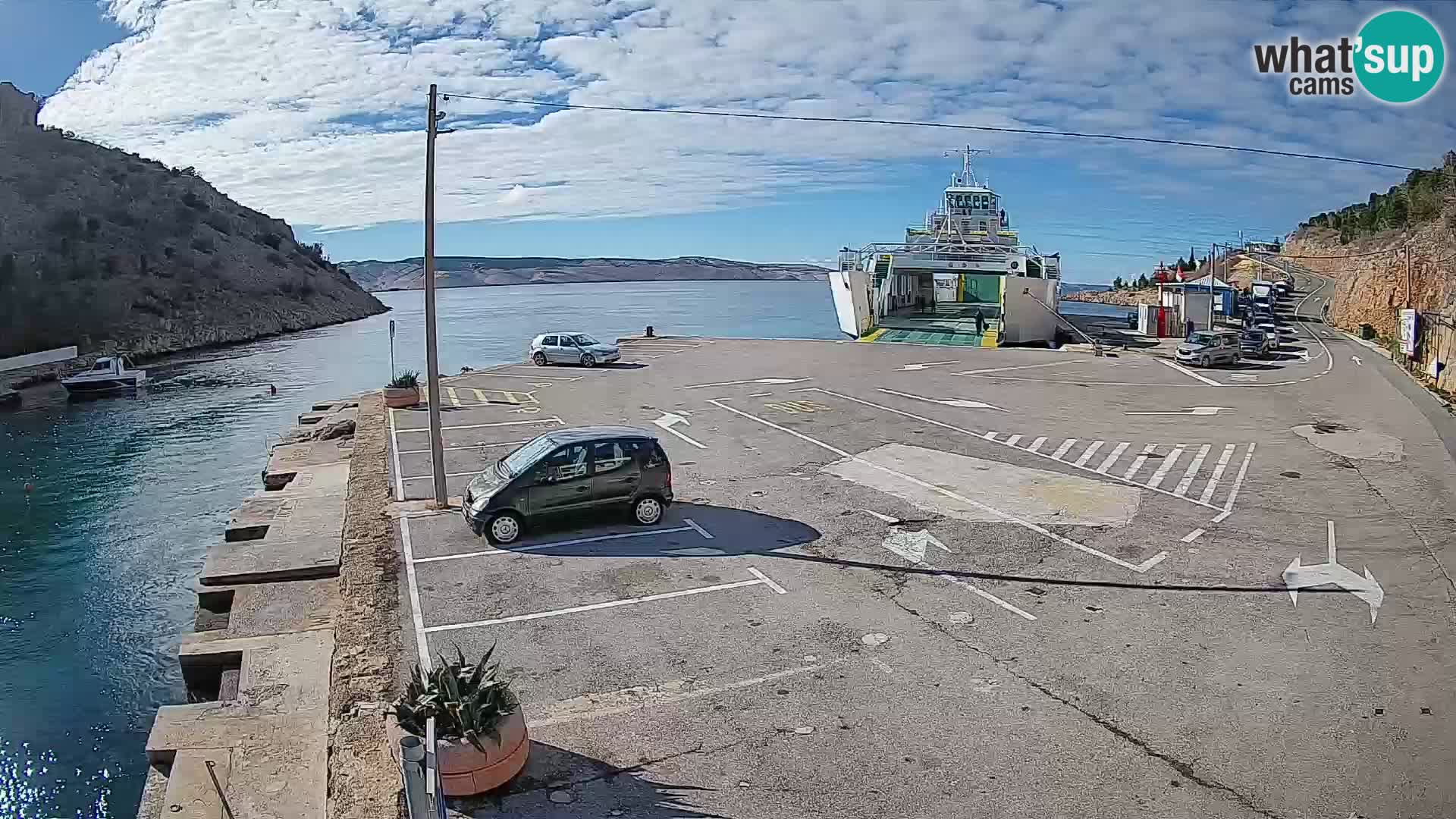 Webcam port de ferry de Prizna – vers l’île de Pag