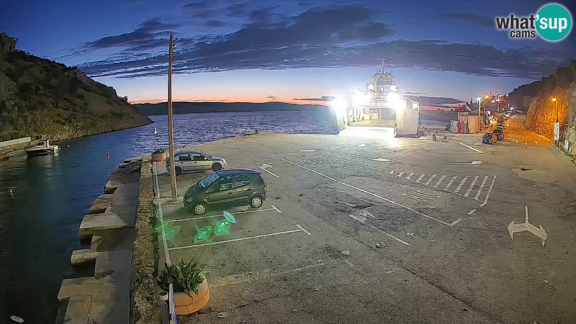 Webcam Prizna ferry port to Pag island