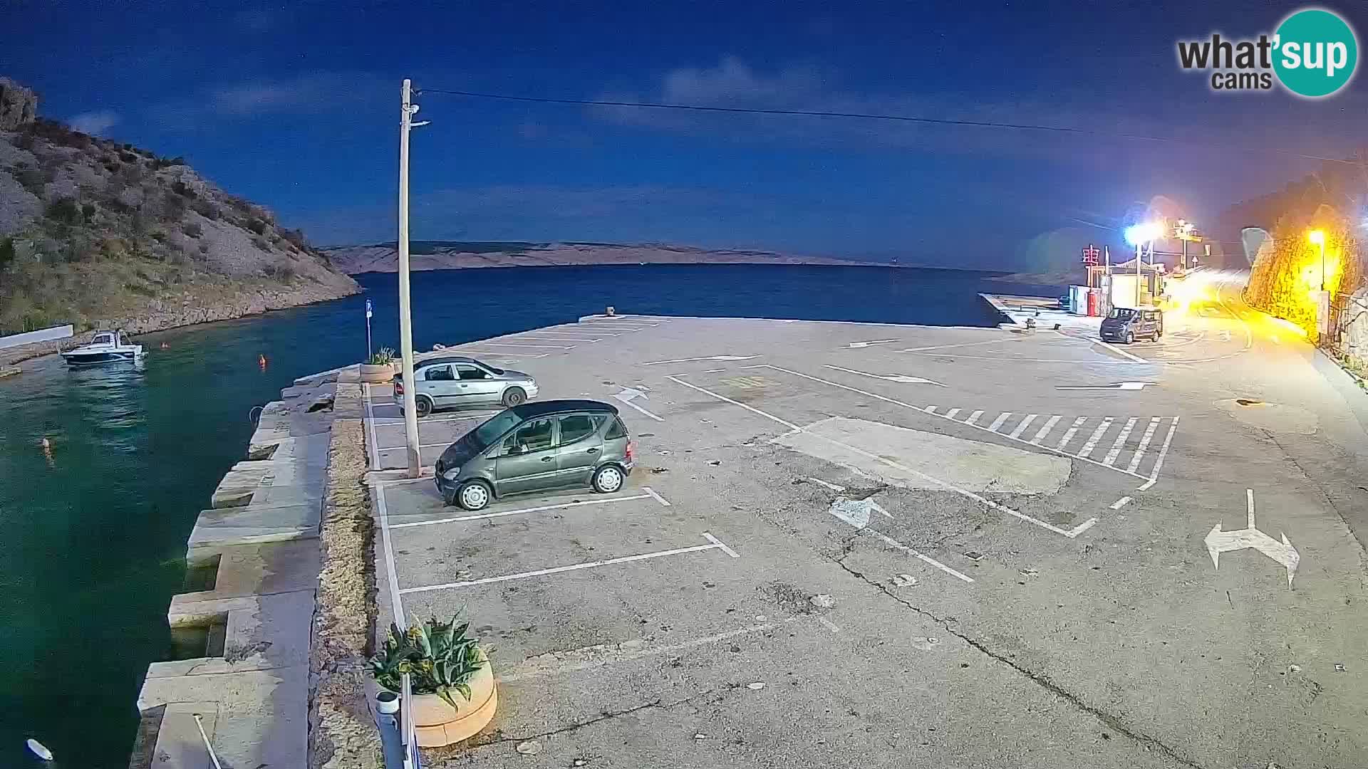 Webcam Prizna ferry port to Pag island