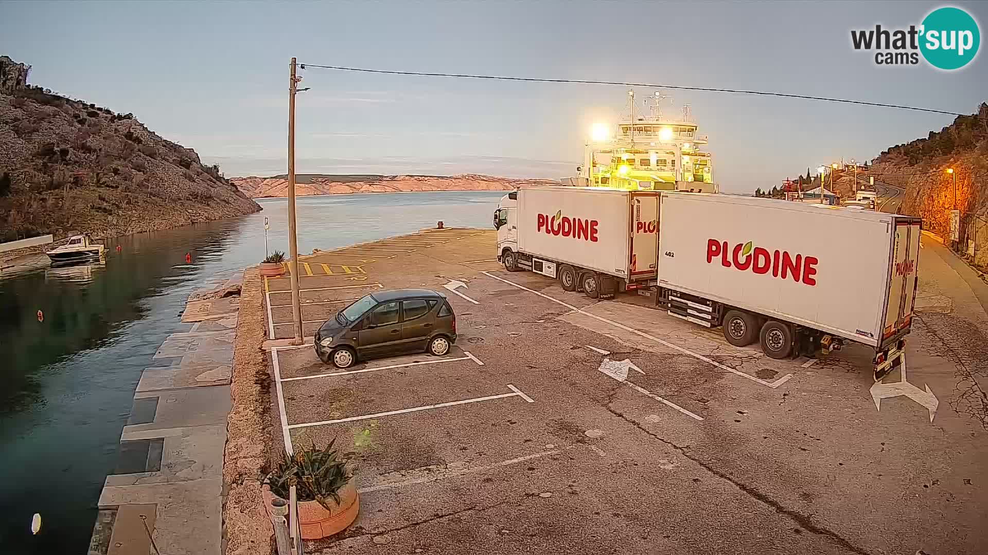 Webcam porto traghetti di Prizna – per l’isola di Pag