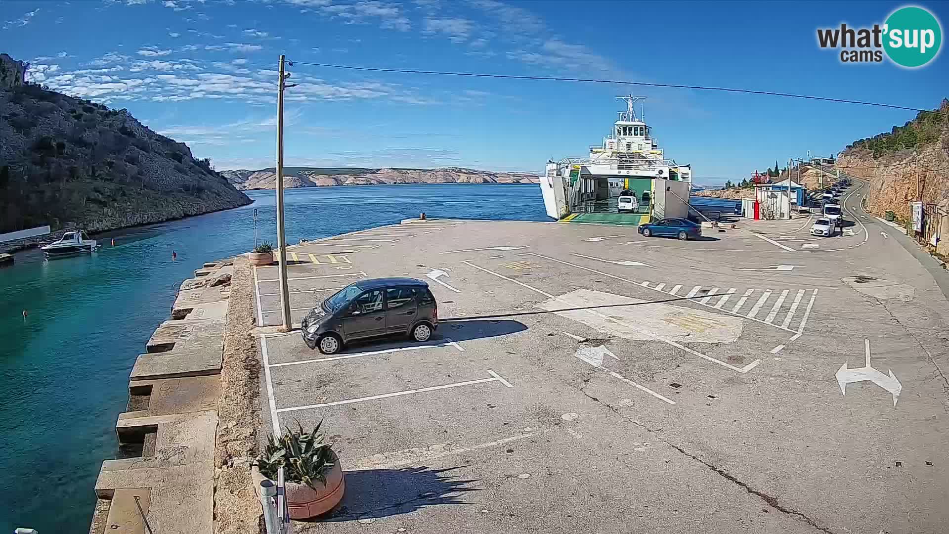 Webcam Prizna ferry port to Pag island