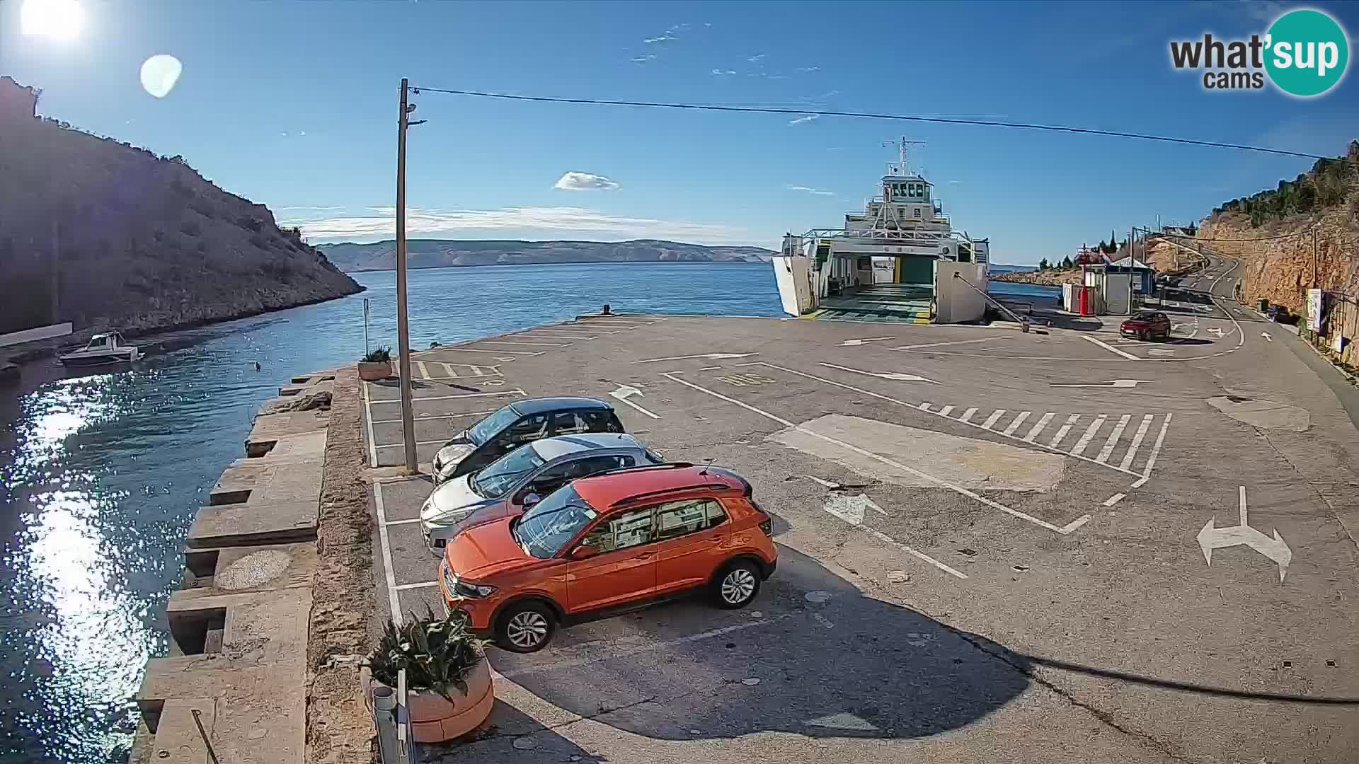 Webcam Prizna ferry port to Pag island