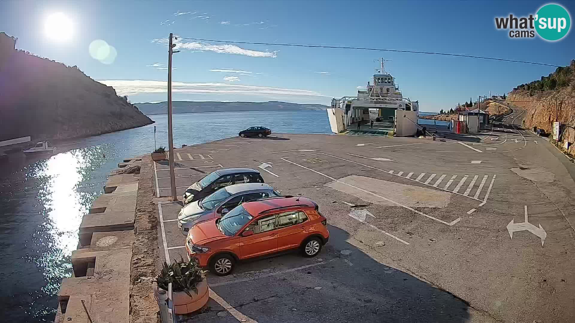 Webcam Prizna ferry port to Pag island