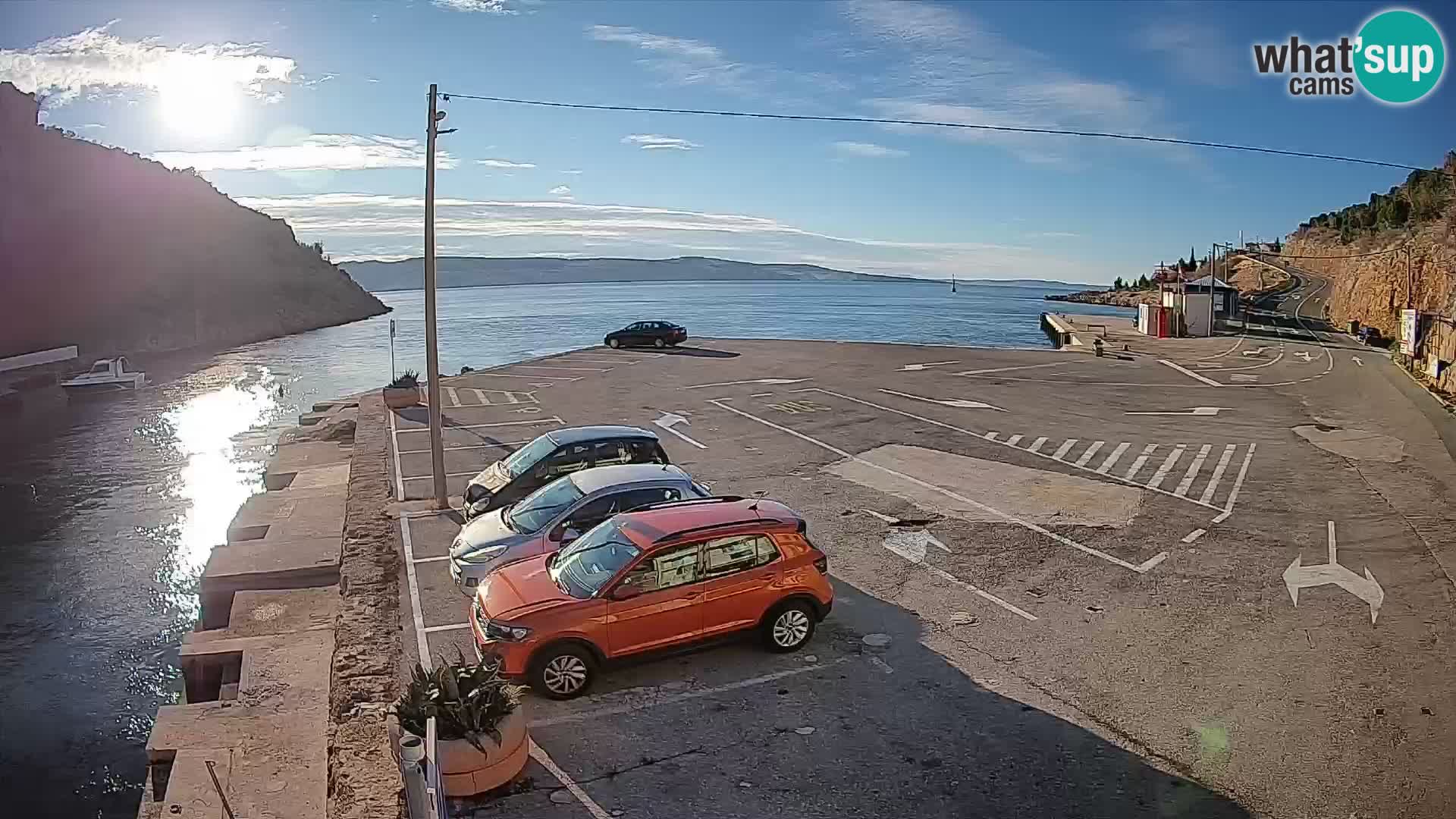 Webcam Prizna ferry port to Pag island