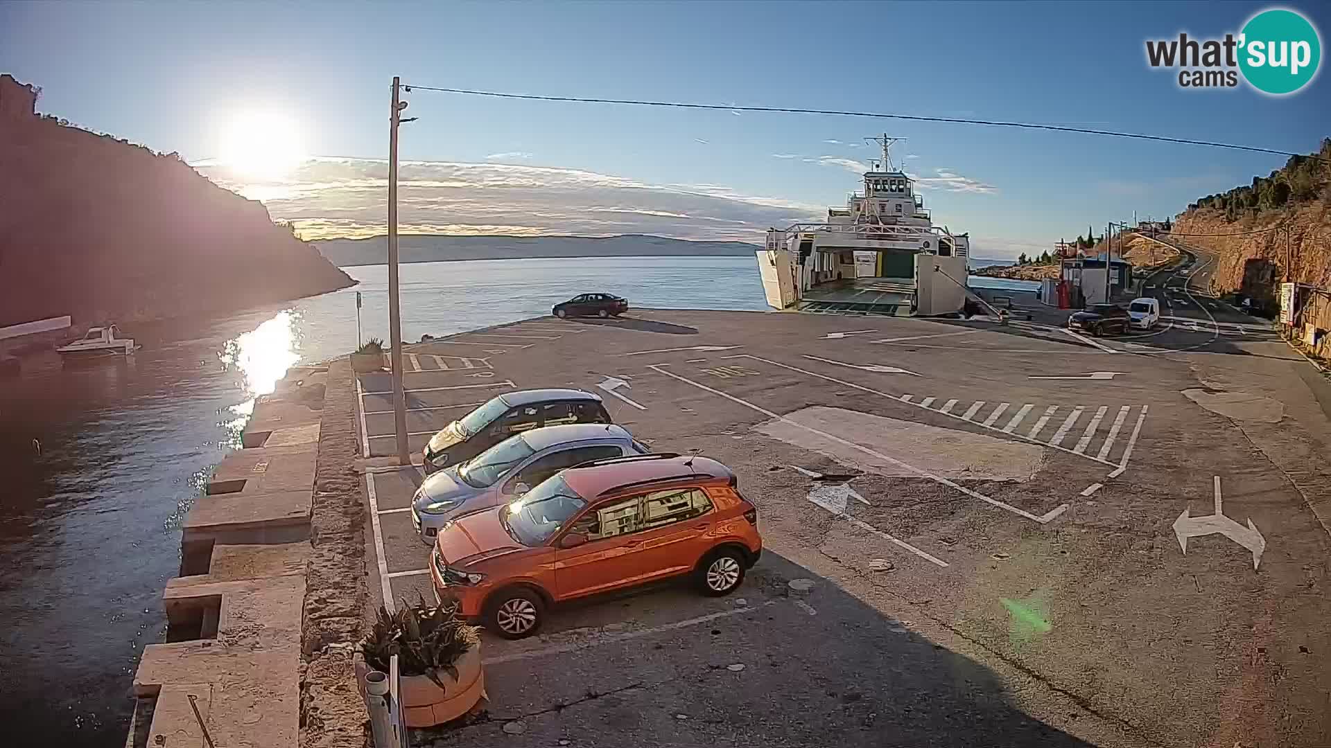 Webcam port de ferry de Prizna – vers l’île de Pag