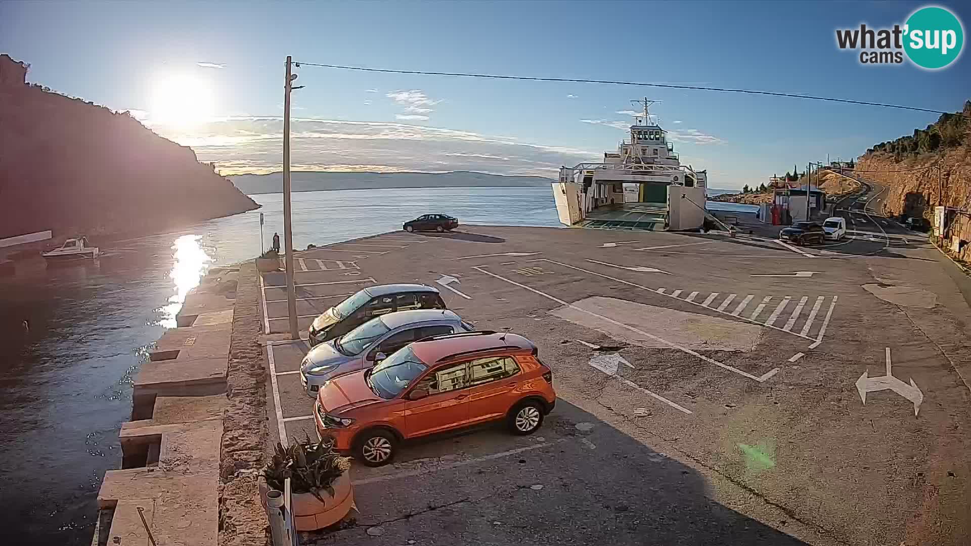 Webcam port de ferry de Prizna – vers l’île de Pag