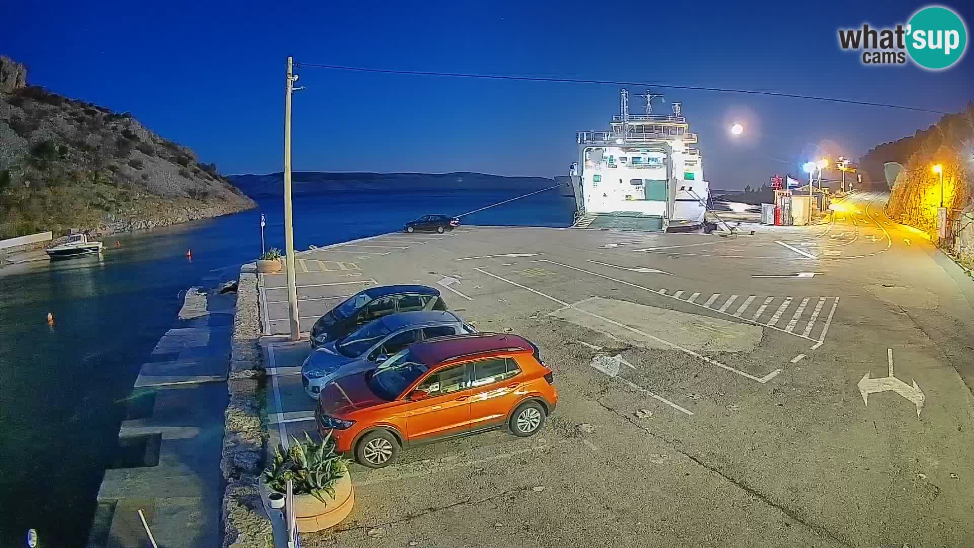 Webcam Prizna ferry port to Pag island
