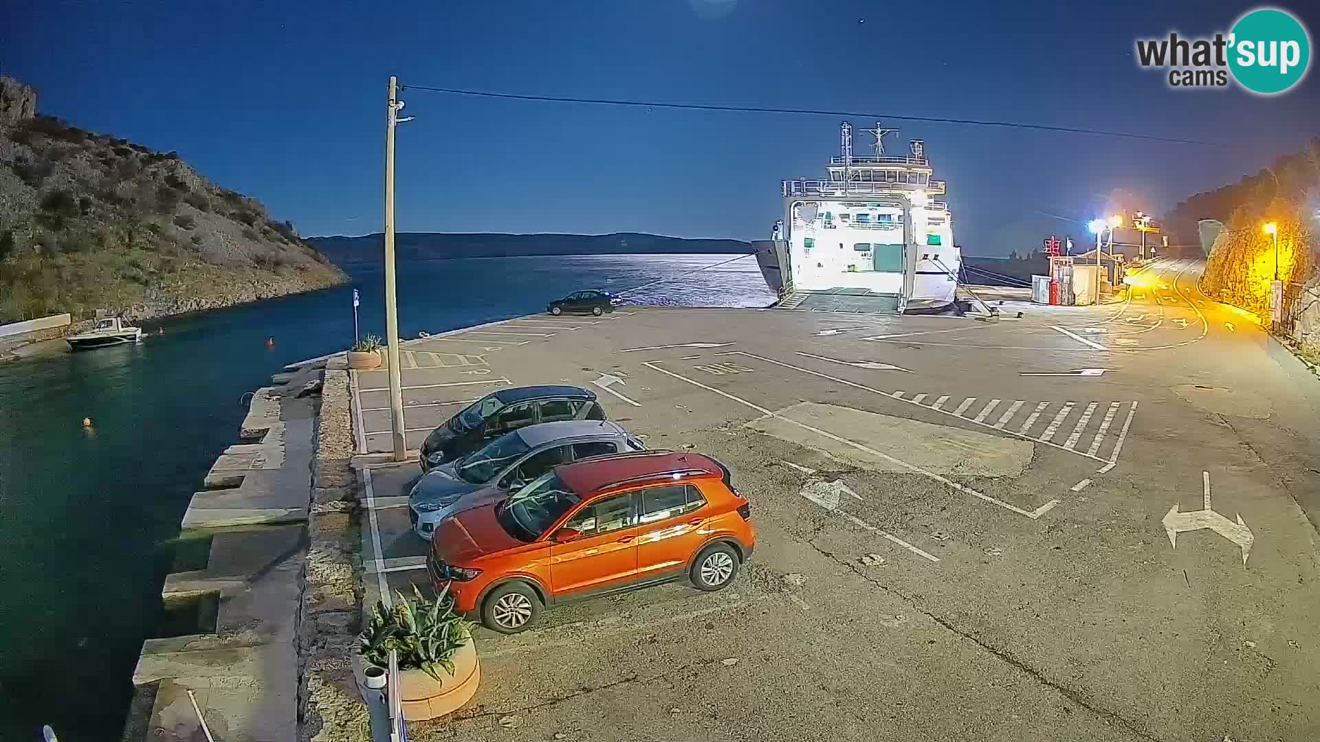 Webcam port de ferry de Prizna – vers l’île de Pag