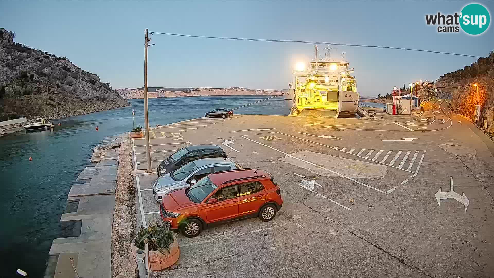 Webcam porto traghetti di Prizna – per l’isola di Pag