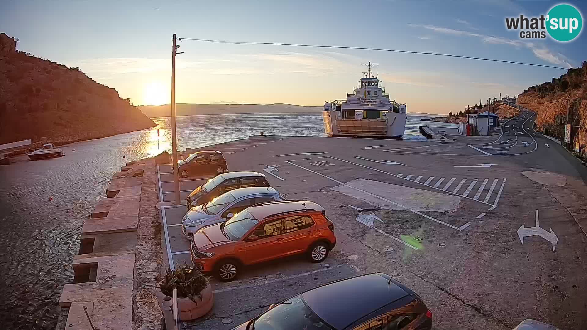 Webcam port de ferry de Prizna – vers l’île de Pag