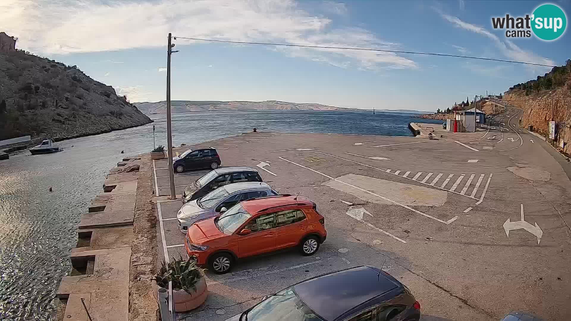 Webcam port de ferry de Prizna – vers l’île de Pag