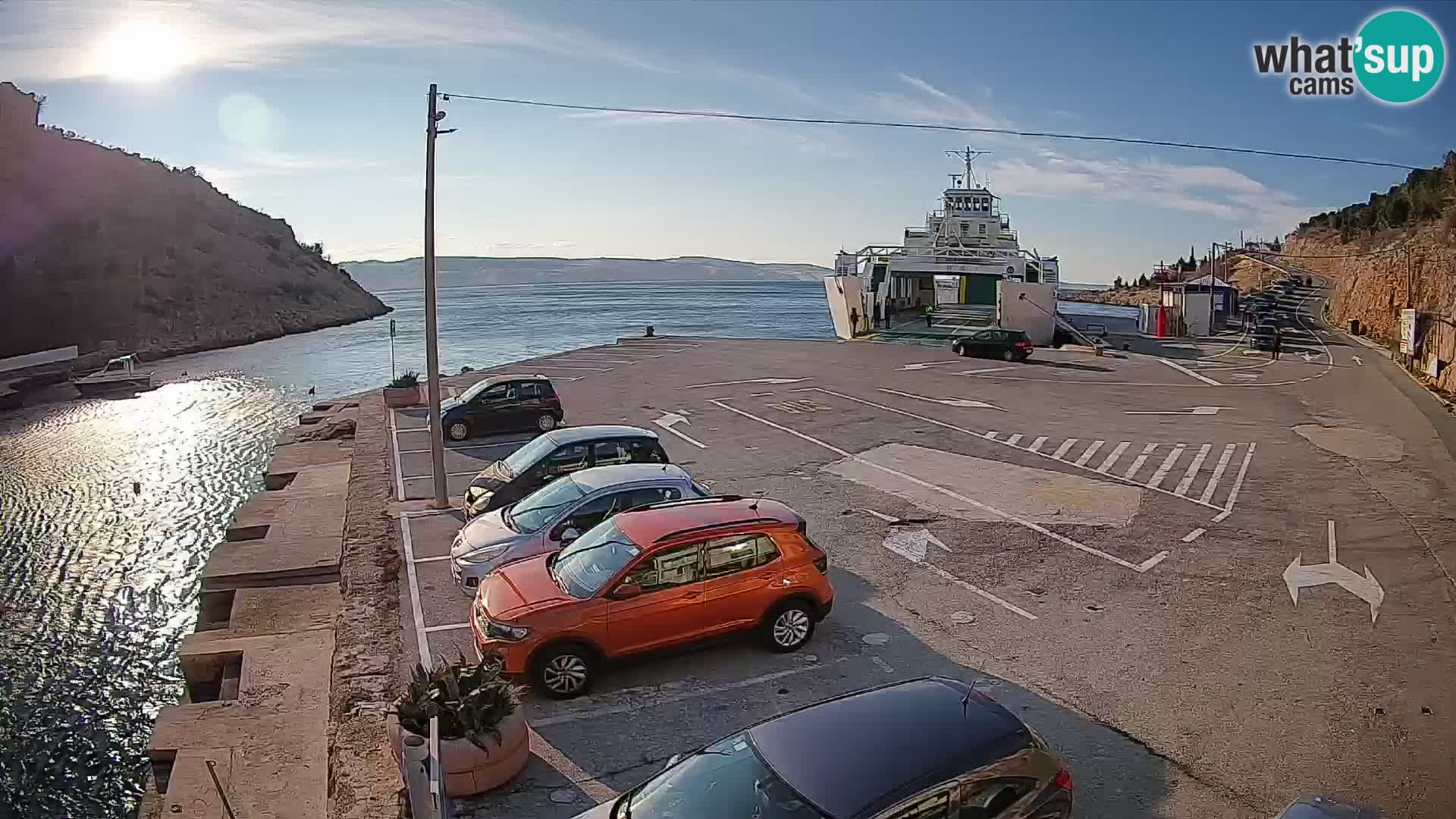 Webcam Prizna ferry port to Pag island