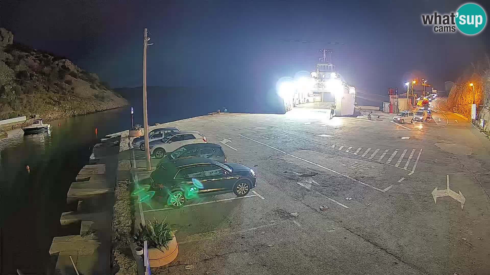 Webcam del puerto de ferris de Prizna – hacia la isla de Pag