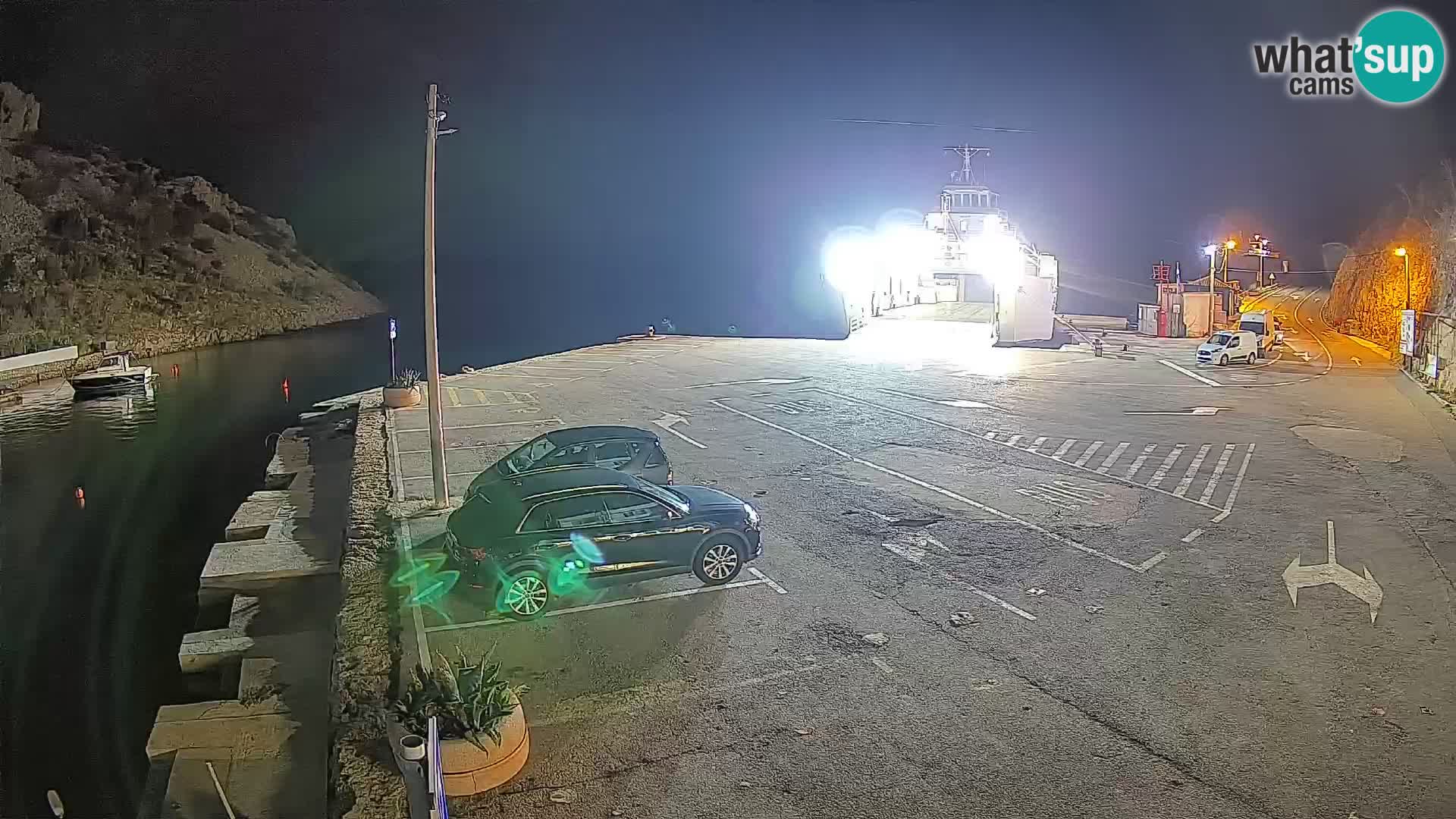 Webcam port de ferry de Prizna – vers l’île de Pag