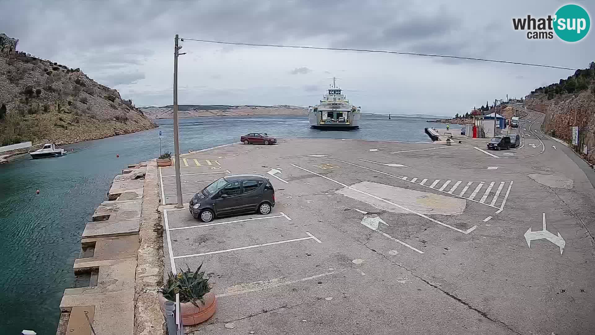 Webcam Fährhafen Prizna – zur Insel Pag