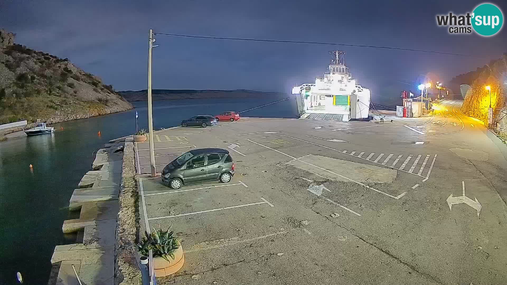 Webcam Prizna ferry port to Pag island