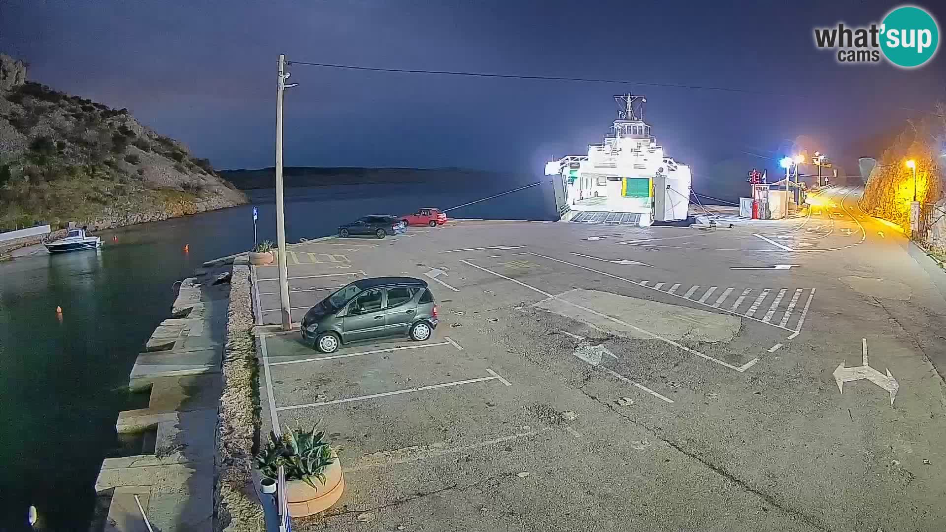 Webcam Fährhafen Prizna – zur Insel Pag