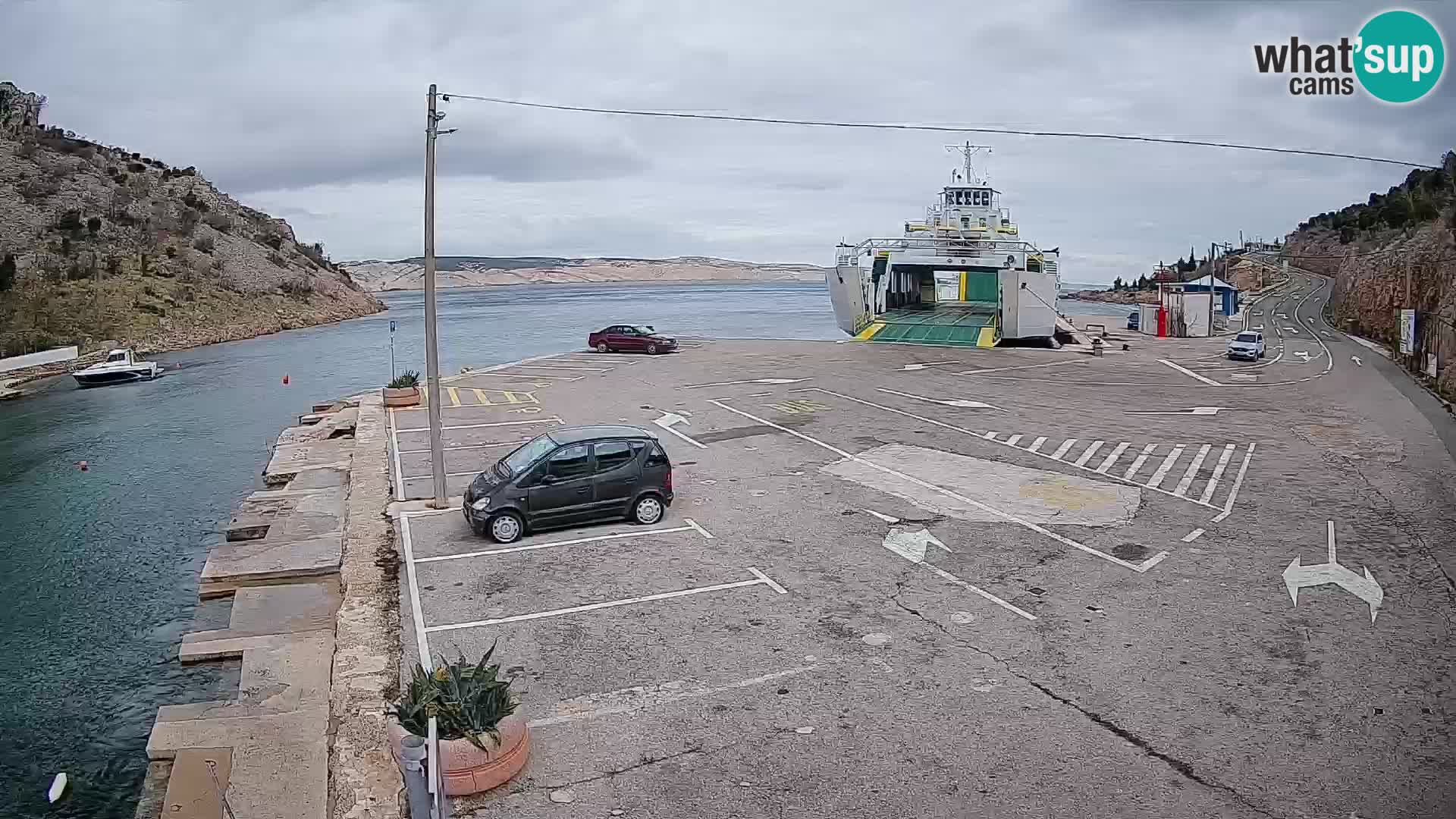 Webcam Fährhafen Prizna – zur Insel Pag