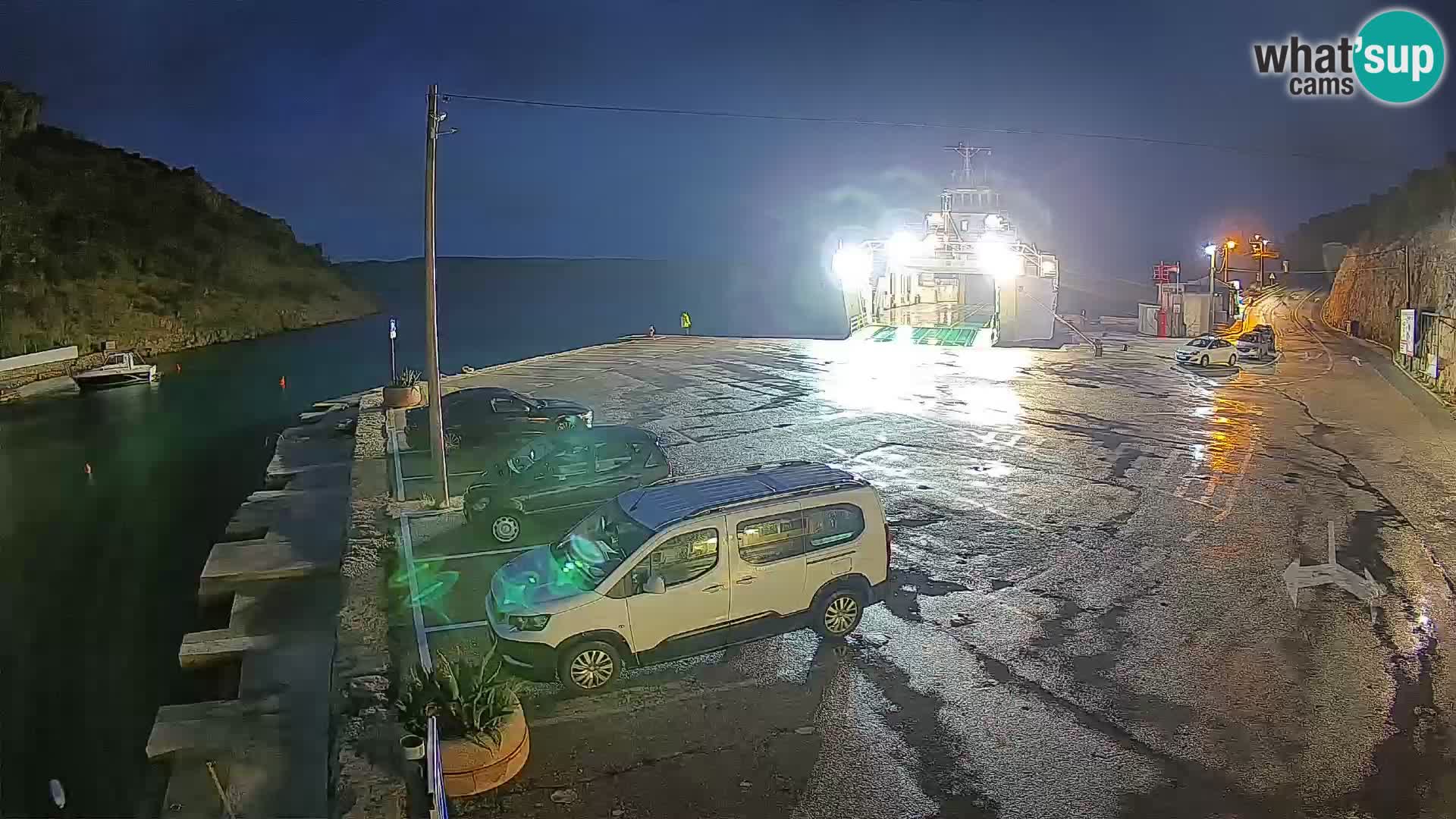 Webcam Prizna ferry port to Pag island