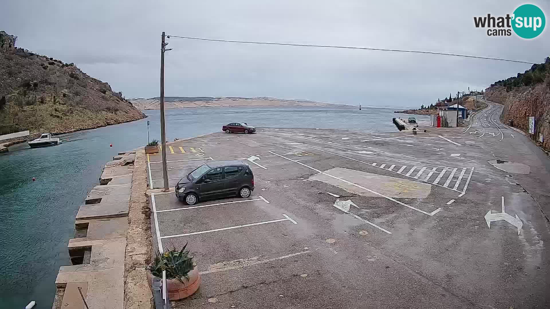 Webcam Prizna ferry port to Pag island