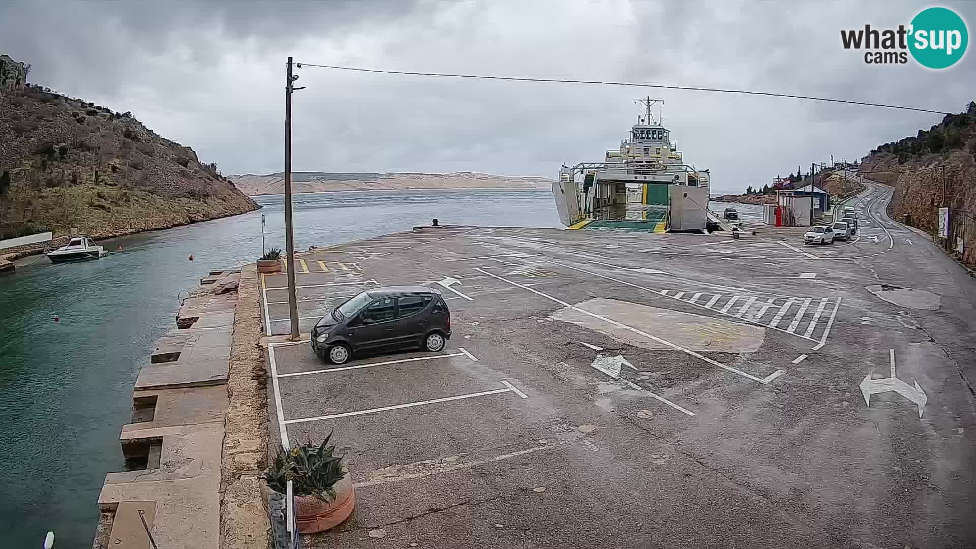 Webcam port de ferry de Prizna – vers l’île de Pag