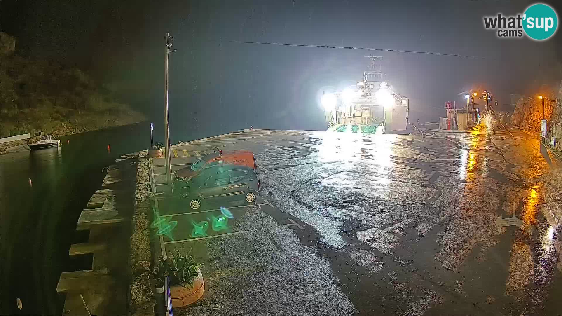 Webcam Prizna ferry port to Pag island