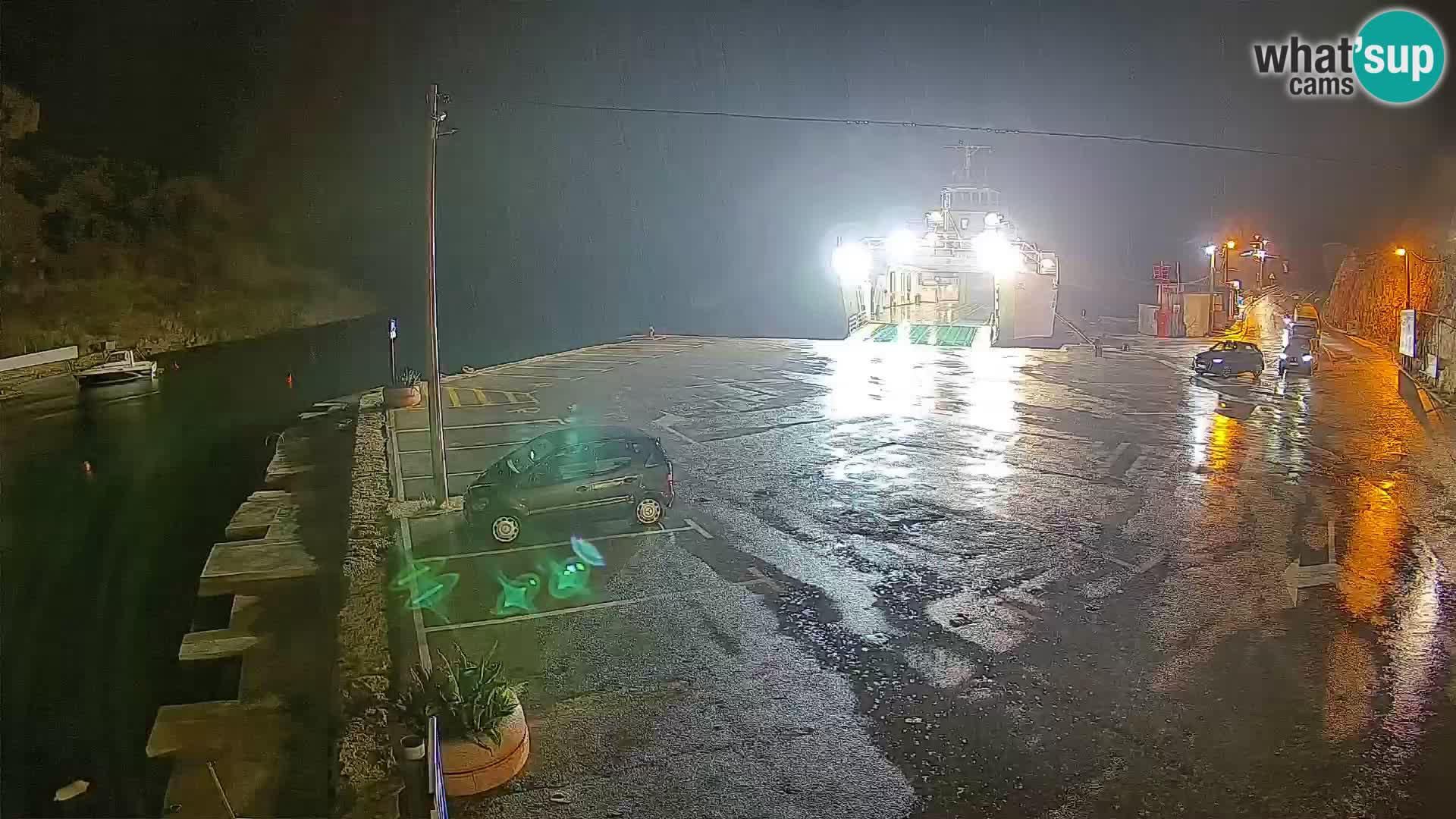 Webcam Prizna ferry port to Pag island