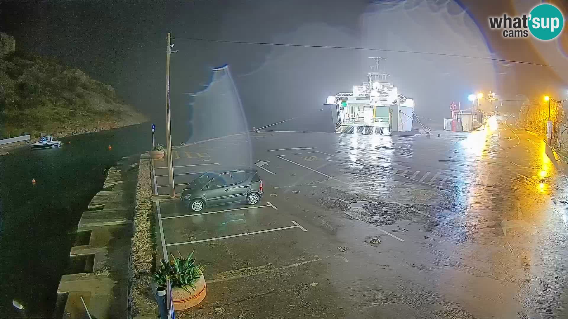 Webcam port de ferry de Prizna – vers l’île de Pag