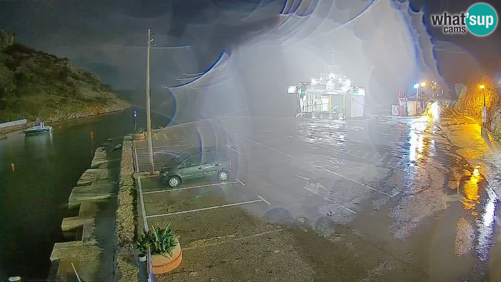 Webcam port de ferry de Prizna – vers l’île de Pag