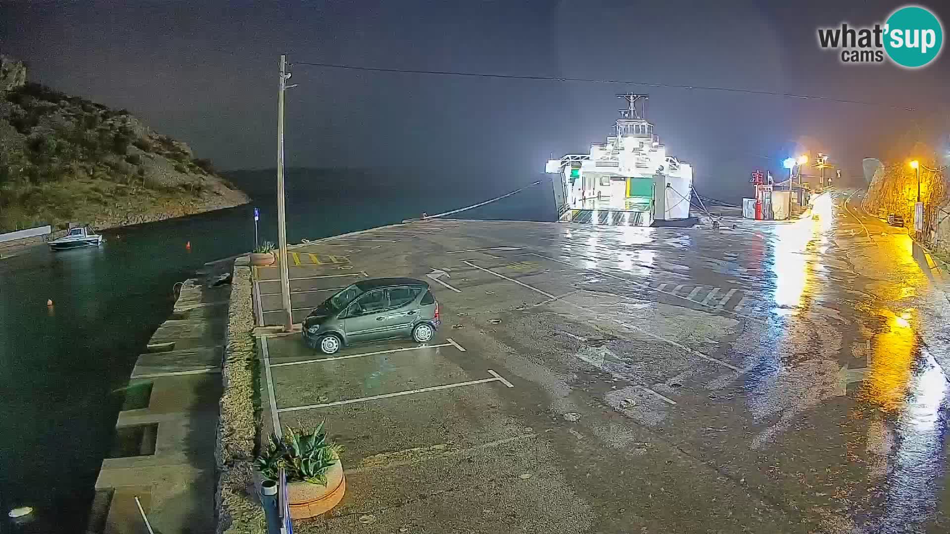 Webcam Prizna ferry port to Pag island