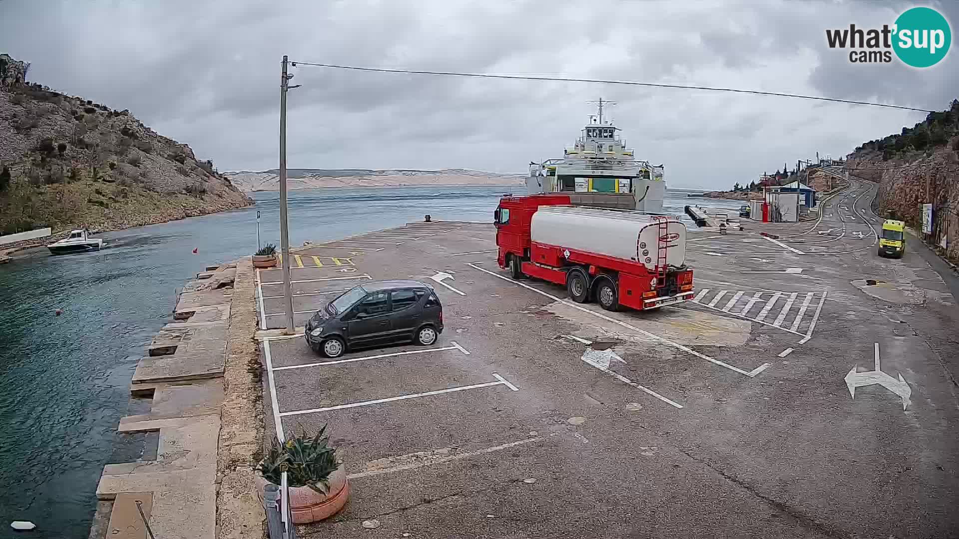 Webcam Fährhafen Prizna – zur Insel Pag