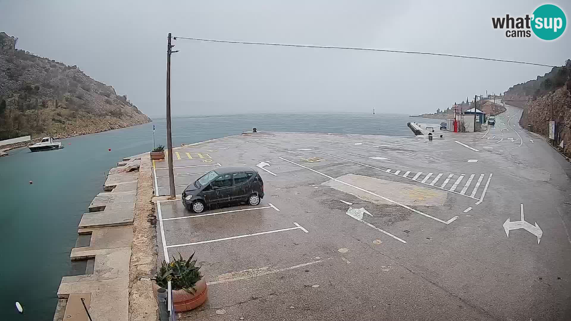 Webcam port de ferry de Prizna – vers l’île de Pag