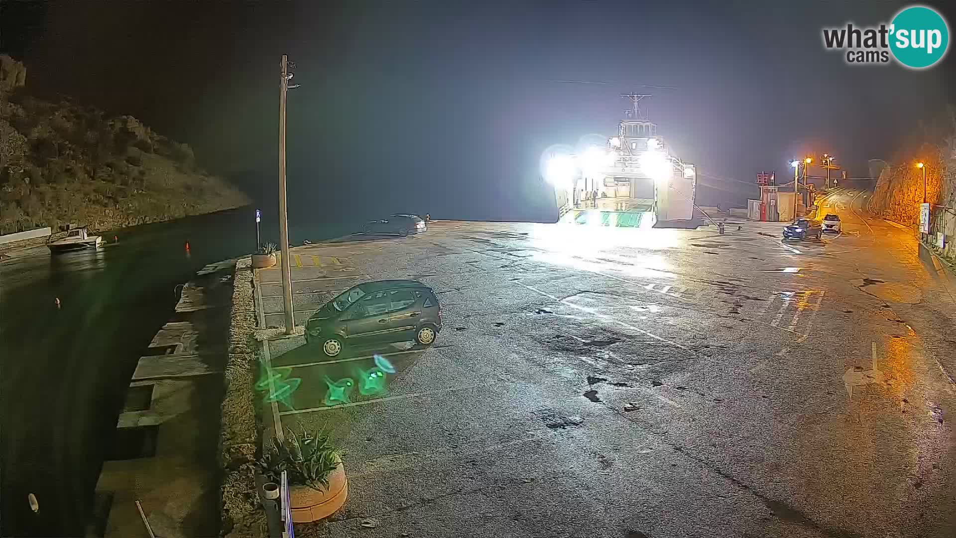 Webcam port de ferry de Prizna – vers l’île de Pag