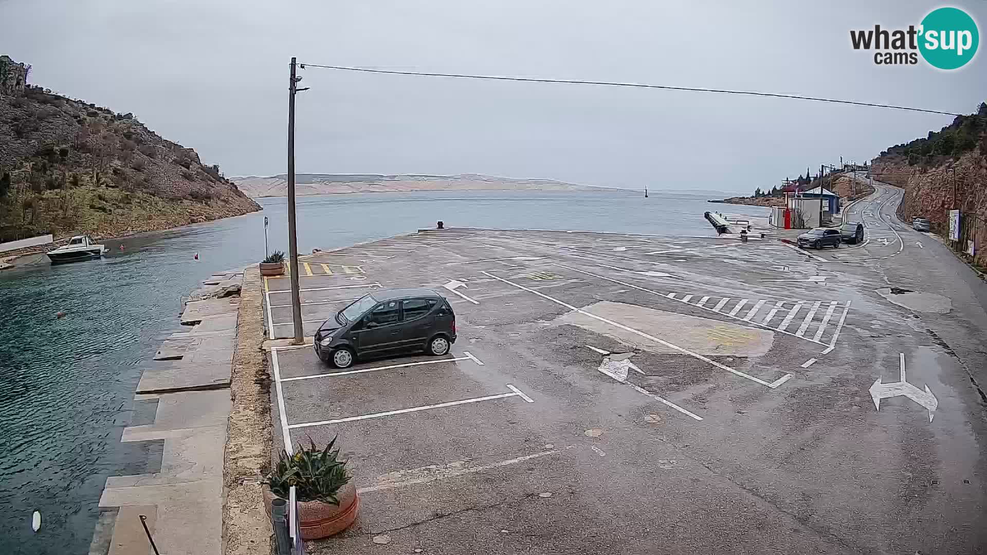 Webcam port de ferry de Prizna – vers l’île de Pag
