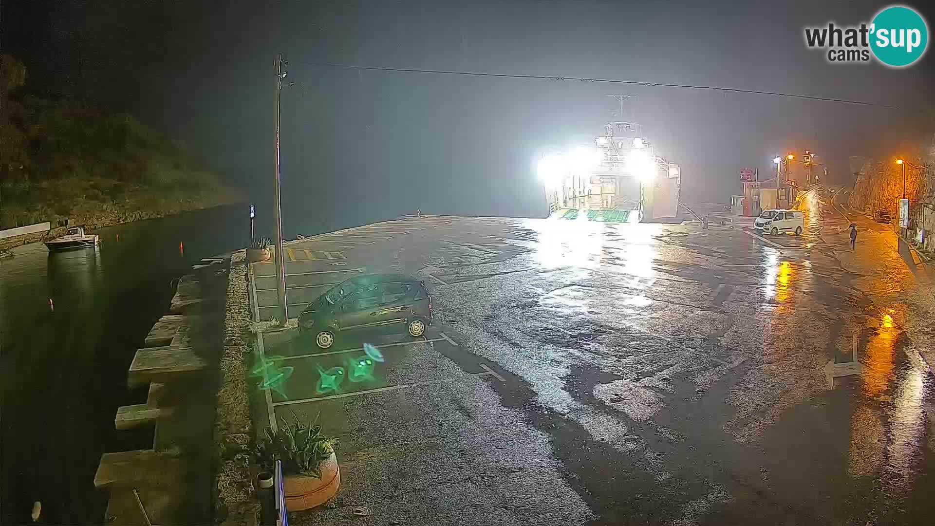 Webcam Prizna ferry port to Pag island