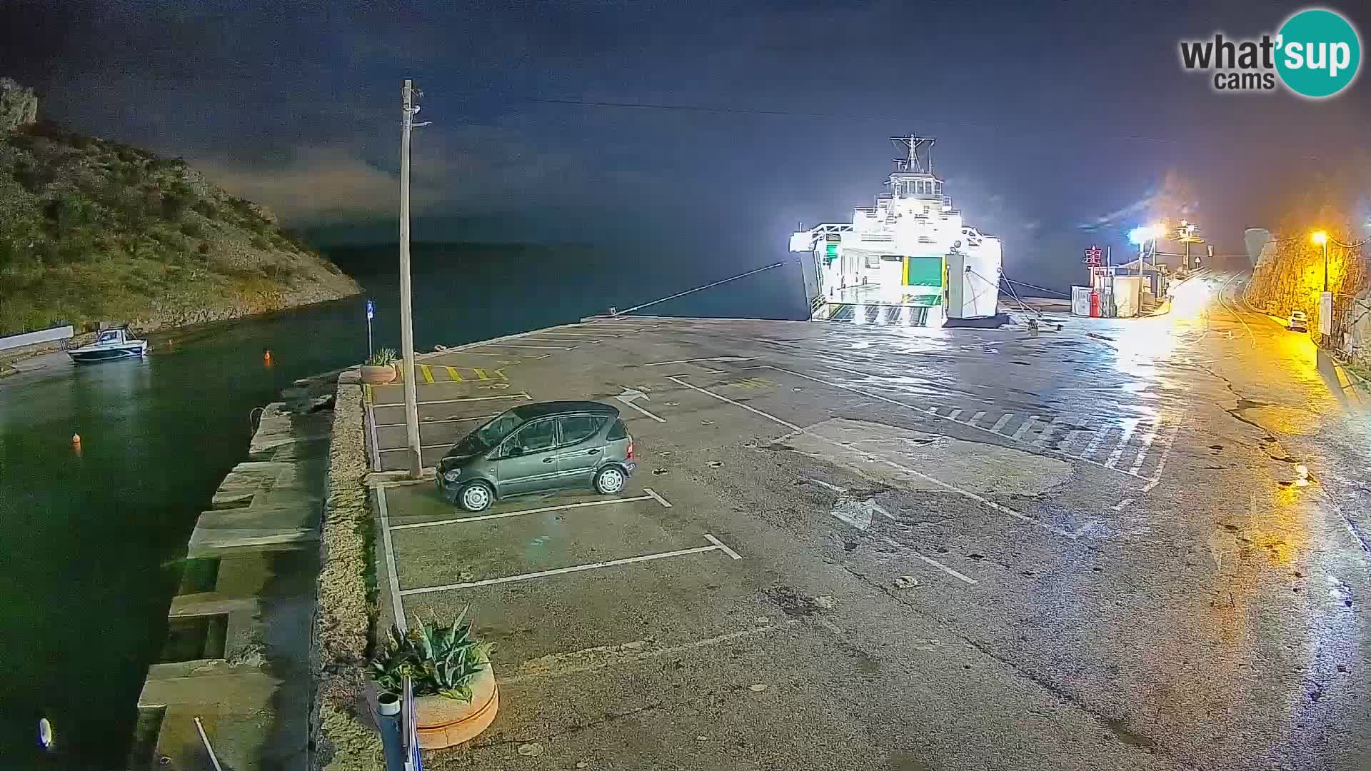 Webcam Prizna ferry port to Pag island