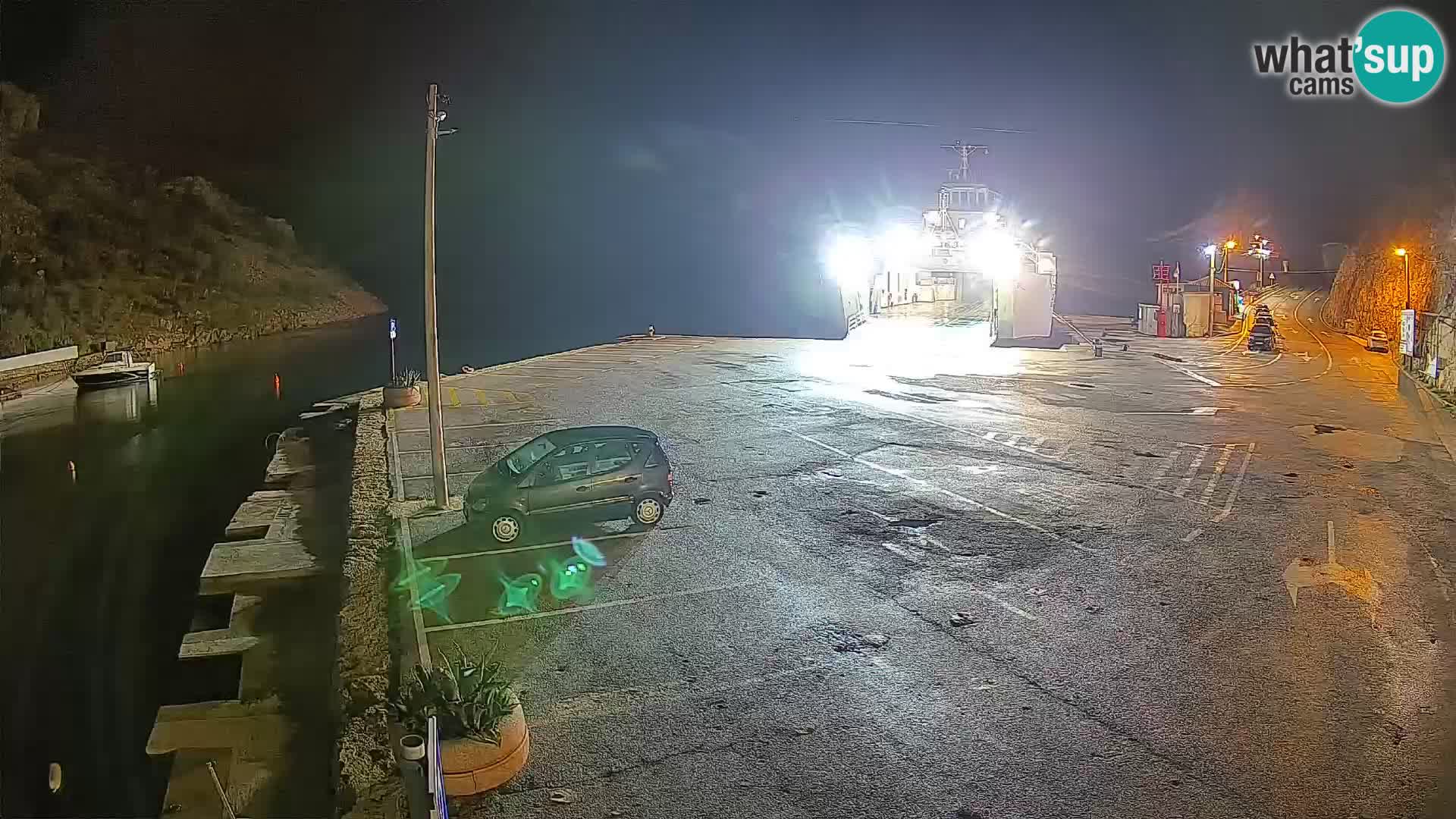 Webcam Prizna ferry port to Pag island