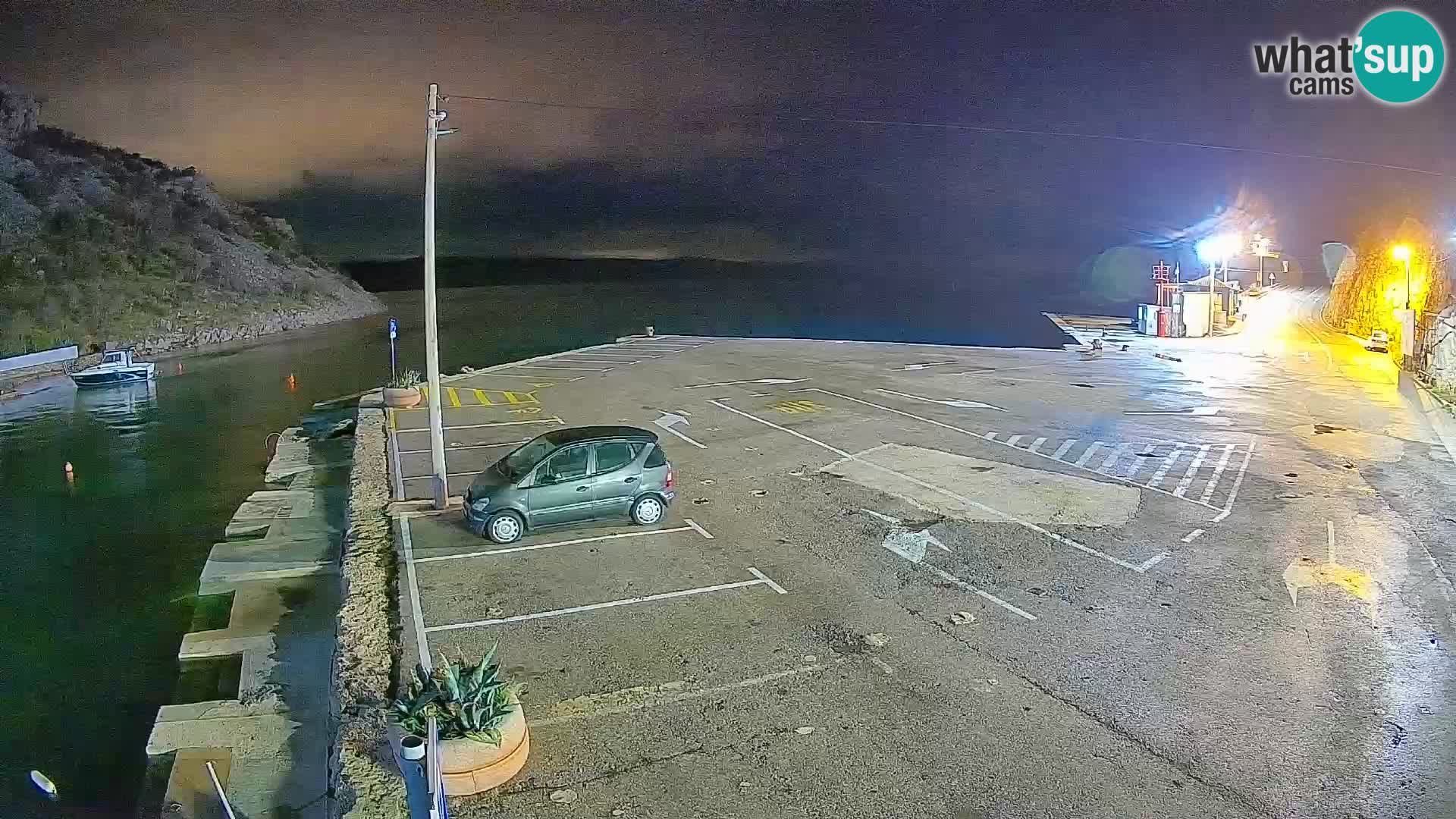Webcam port de ferry de Prizna – vers l’île de Pag