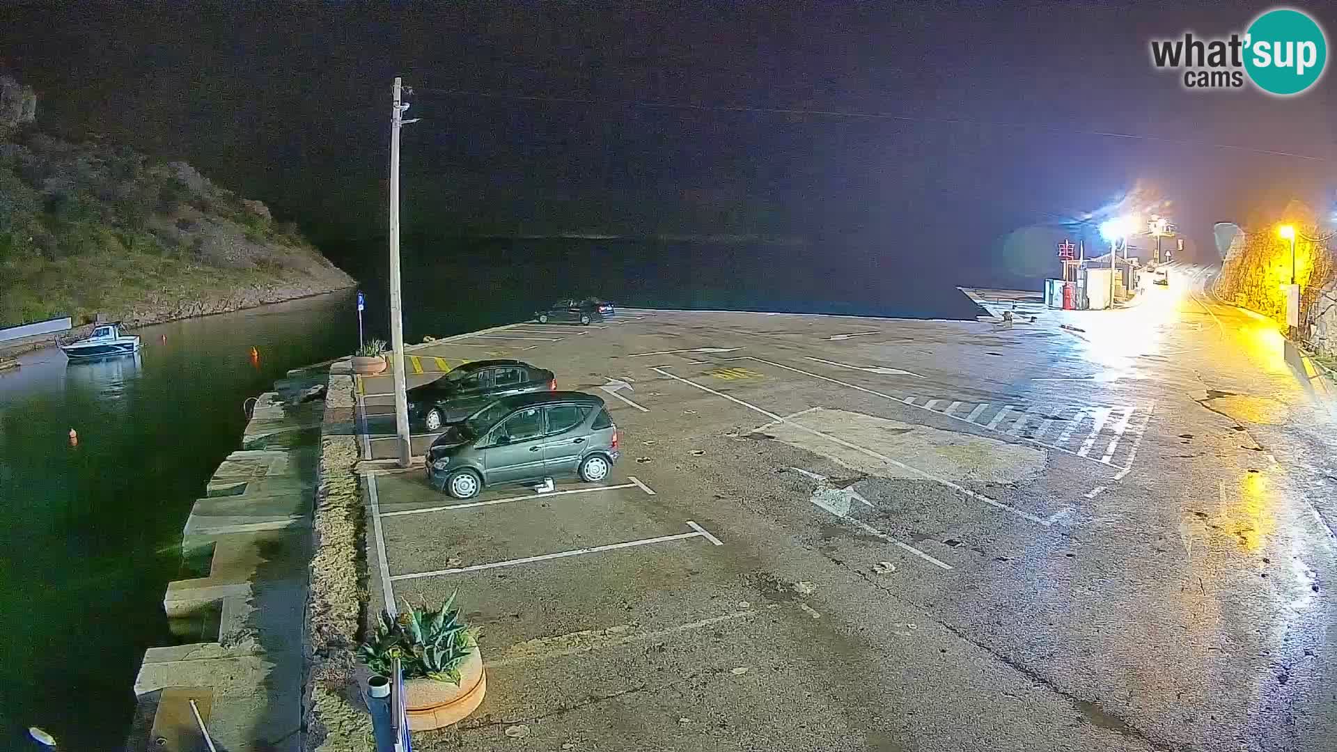 Webcam Prizna ferry port to Pag island