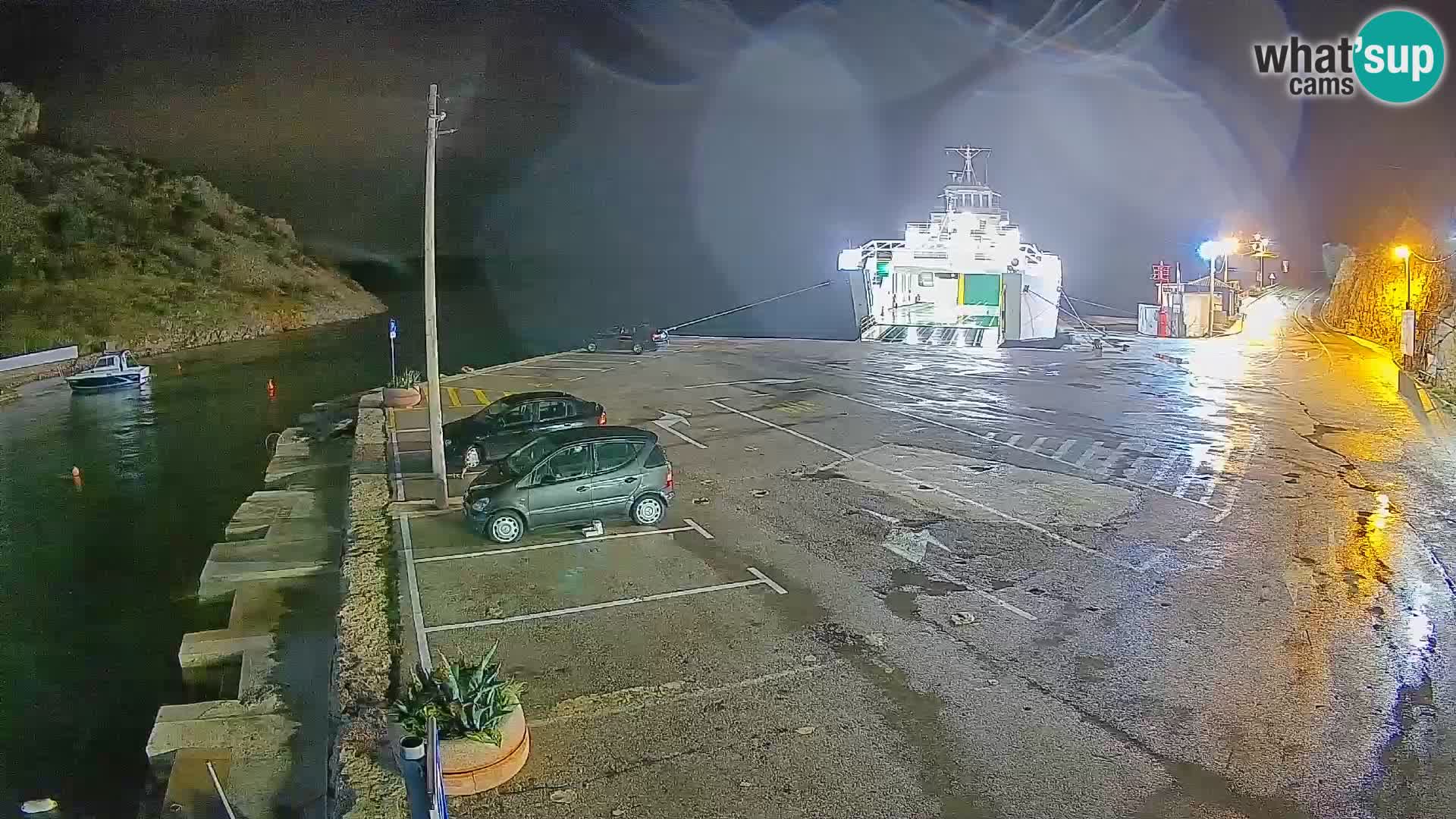 Webcam Prizna ferry port to Pag island