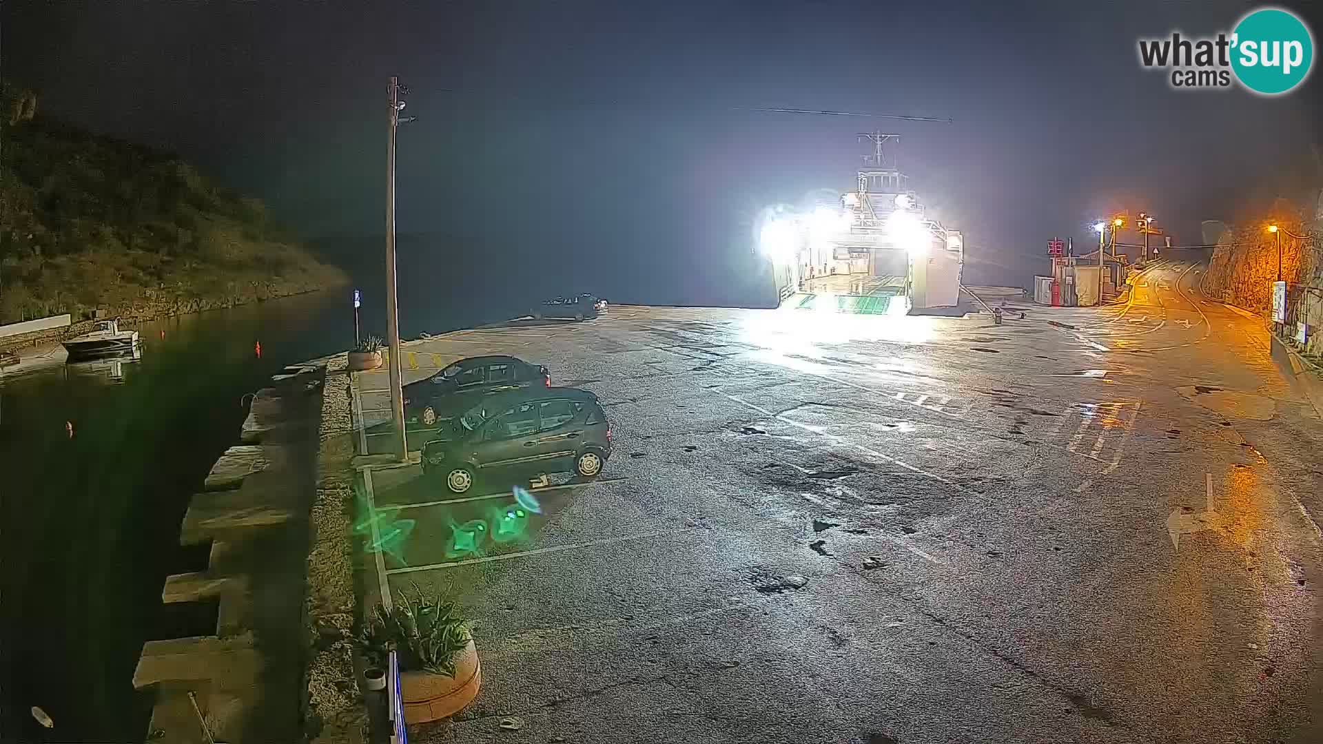 Webcam del puerto de ferris de Prizna – hacia la isla de Pag