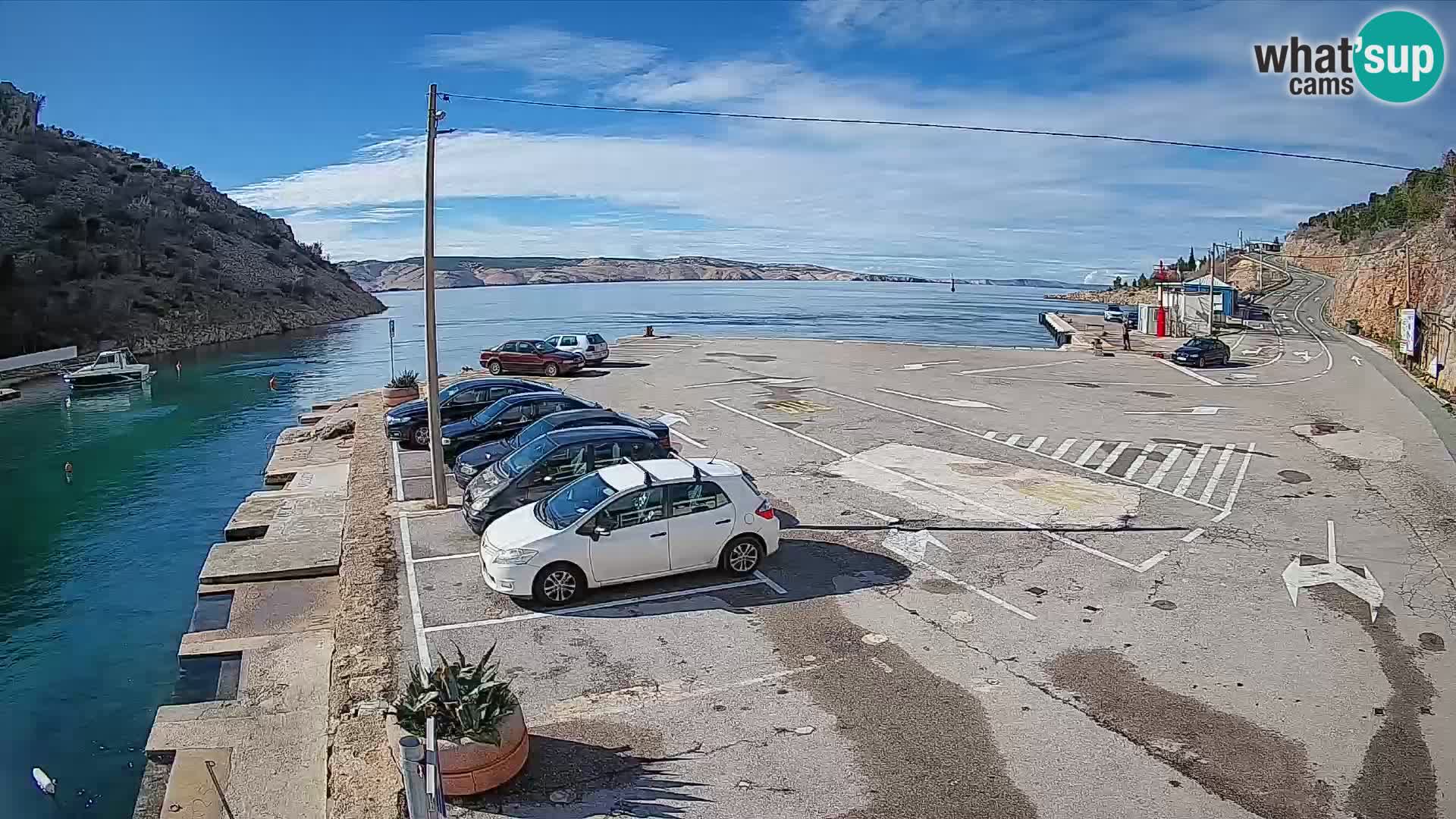 Webcam Prizna ferry port to Pag island