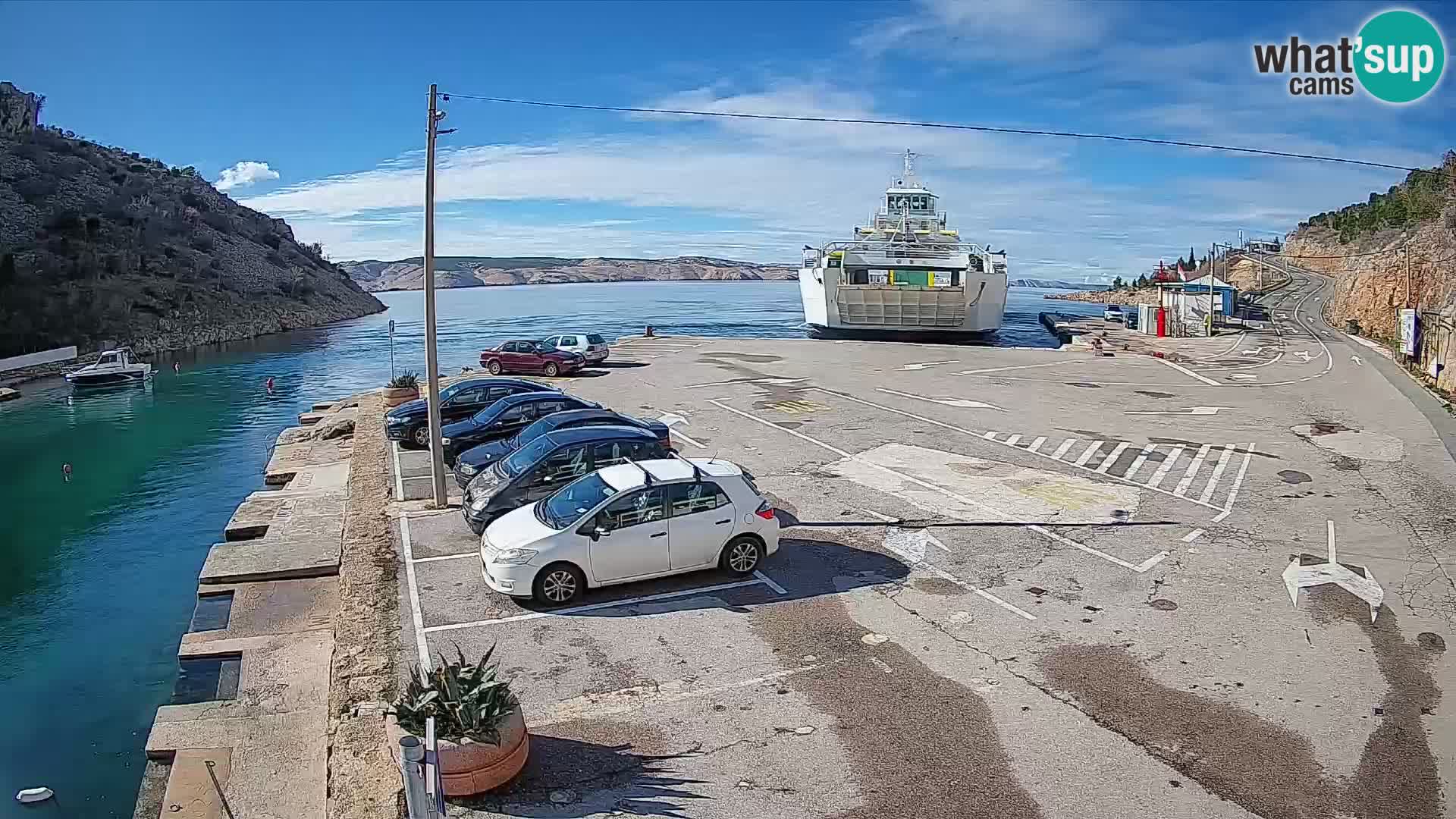Webcam Prizna ferry port to Pag island